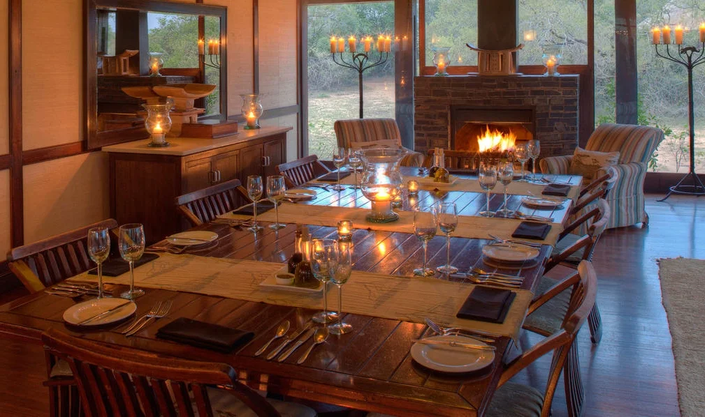 Phinda_Vlei_Lodge_dining.jpg