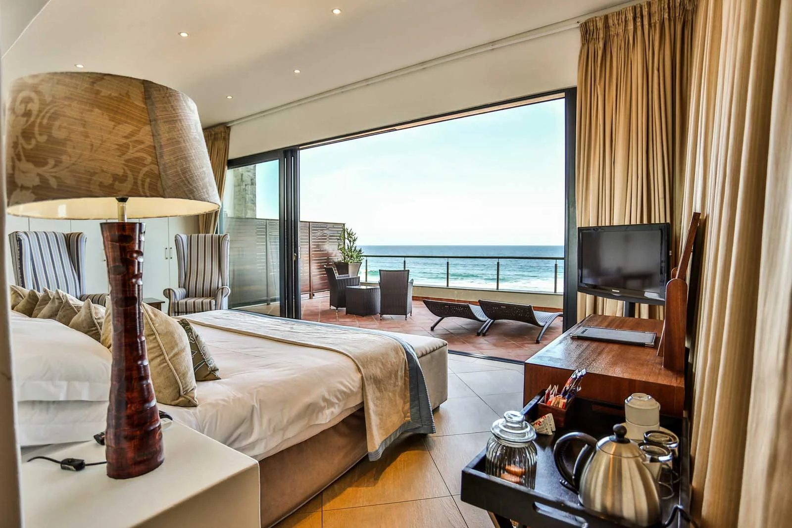 canelands-accom-2.jpg
