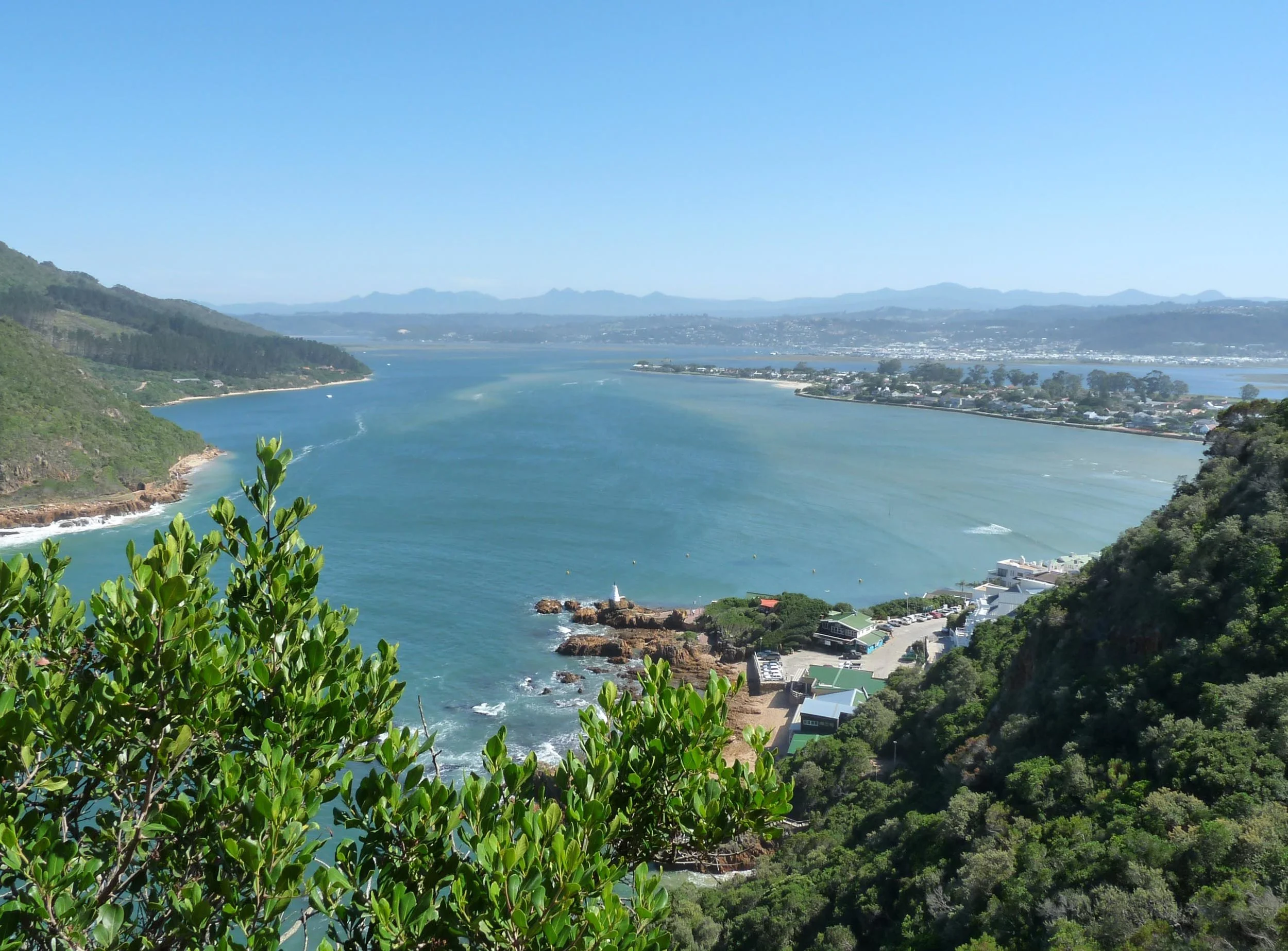 Knysna_from_Heads_01_(3542896379).jpeg