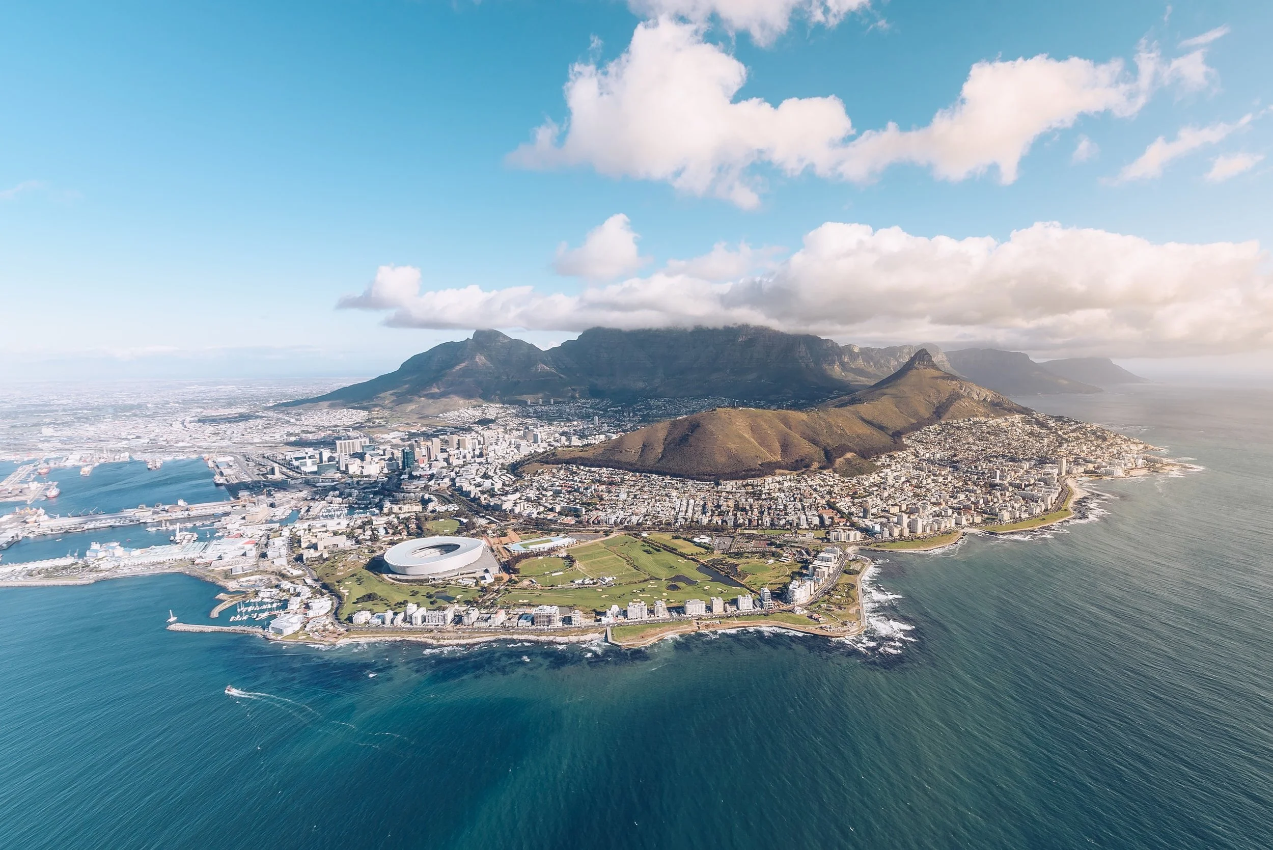 Table Mountain and City view_Craig Howes-min.jpg