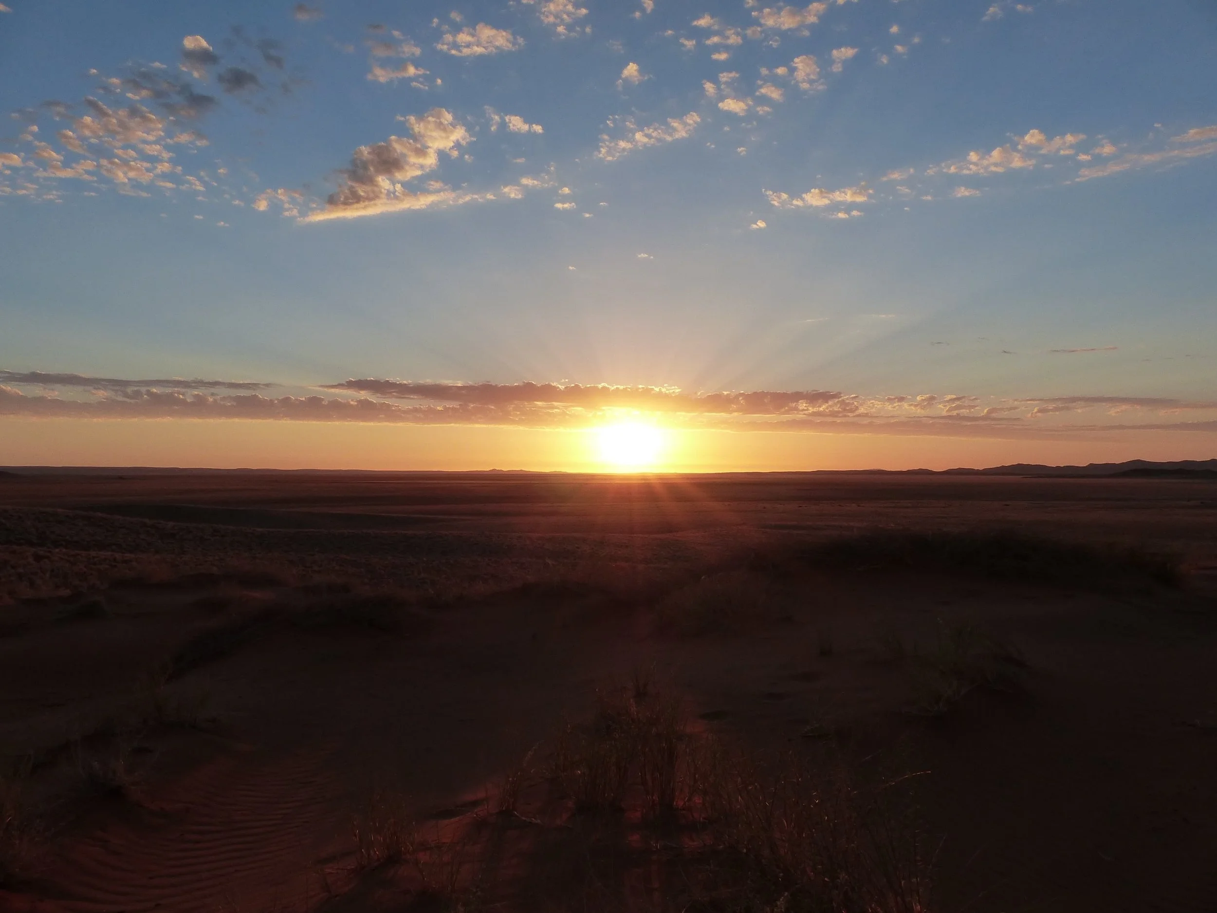 sunset-2011396-min.jpg