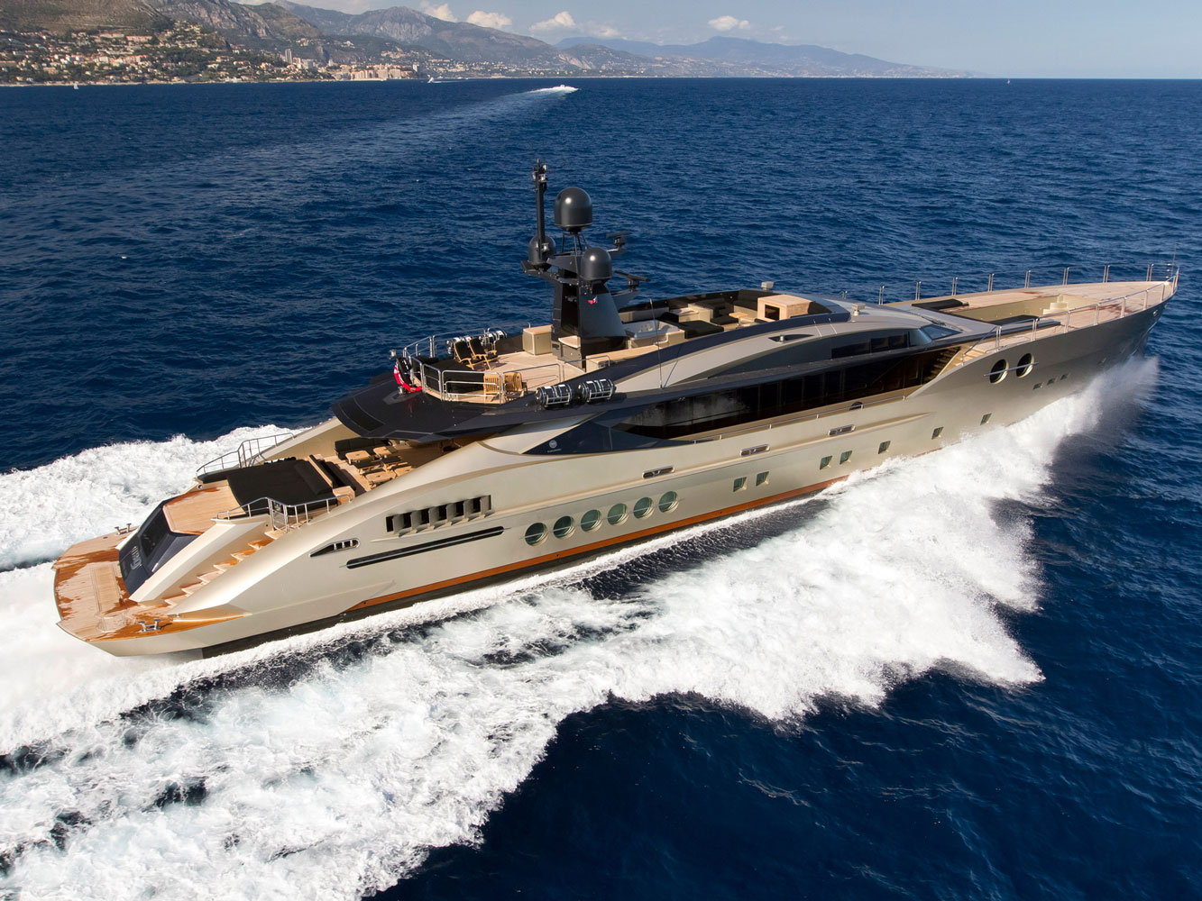 palmer johnson yachts price