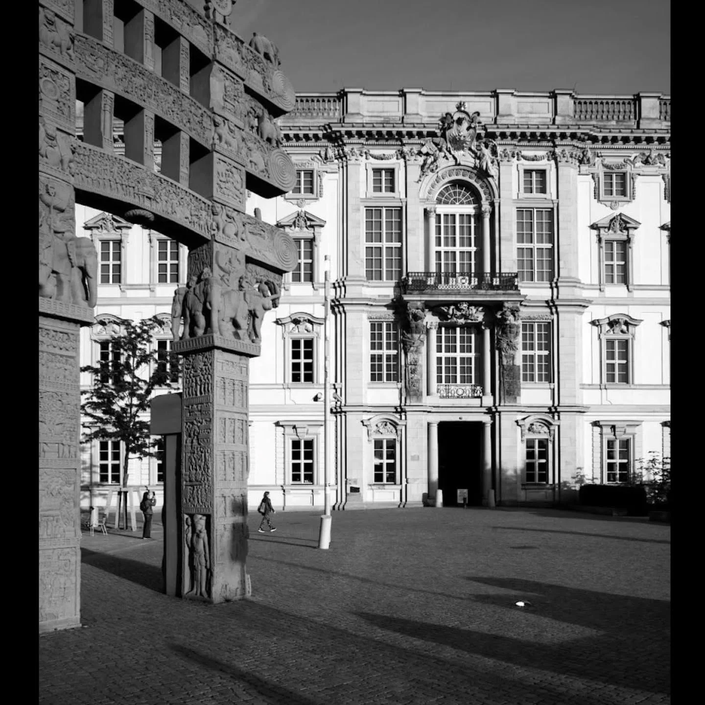 BOOK YOUR TICKET NOW!!!

There are just TWO DAYS left until our next TAG TALK on Zoom at 19:00 UK Time, on Thursday 18th&nbsp;of September:

Traditional architecture in Germany,&nbsp;a TAG Talk by Thomas Albrecht, The University of Notre Dame, School