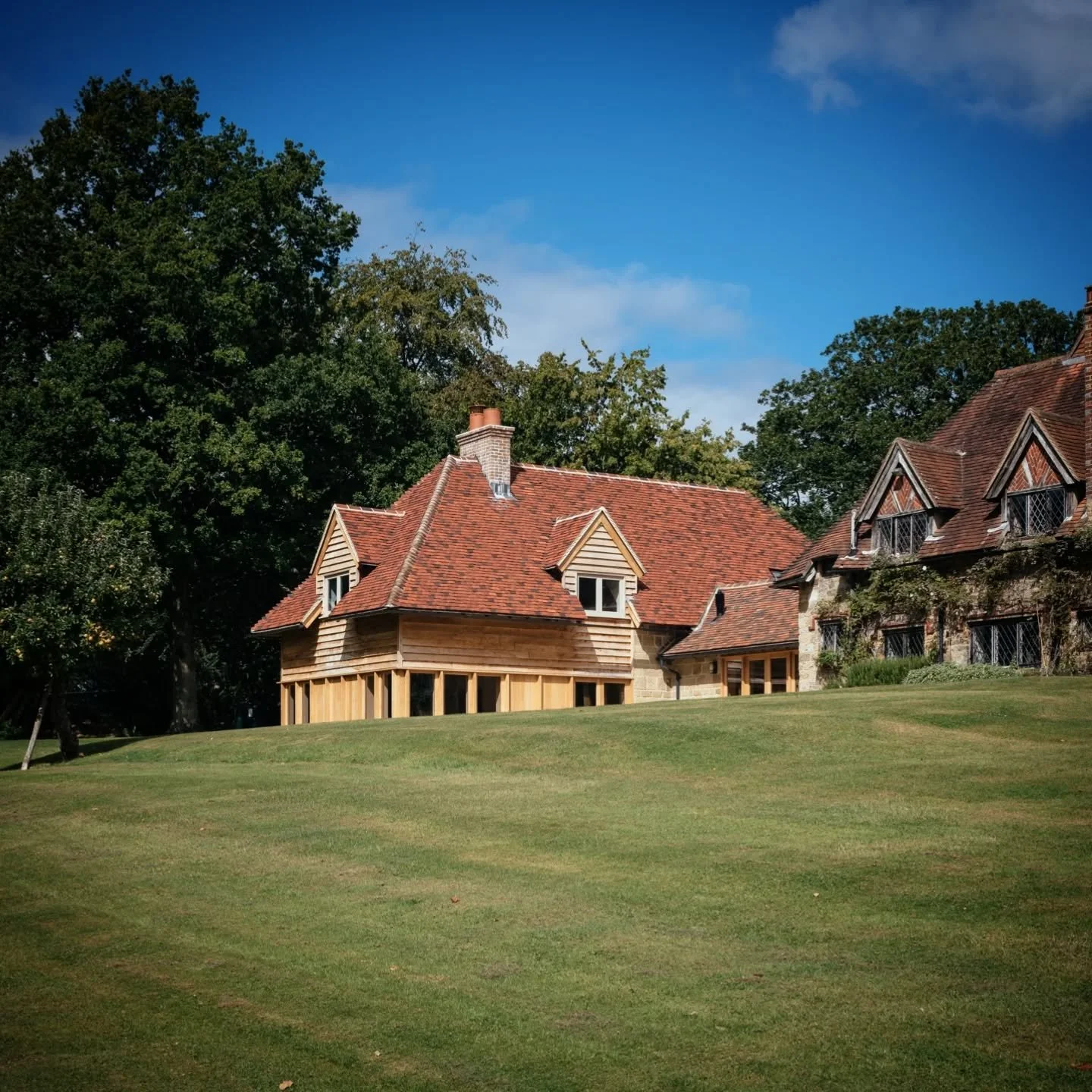 MEMBERS PROJECT AWARD 2025_
COMMENDATION:

This year&rsquo;s COMMENDATION for the&nbsp;TAG Best Members&rsquo; Project&nbsp;was awarded to&nbsp;Tom Turner, for his project:&nbsp;Ancient Woodland House

Ancient Woodland House is a sensitive two storey