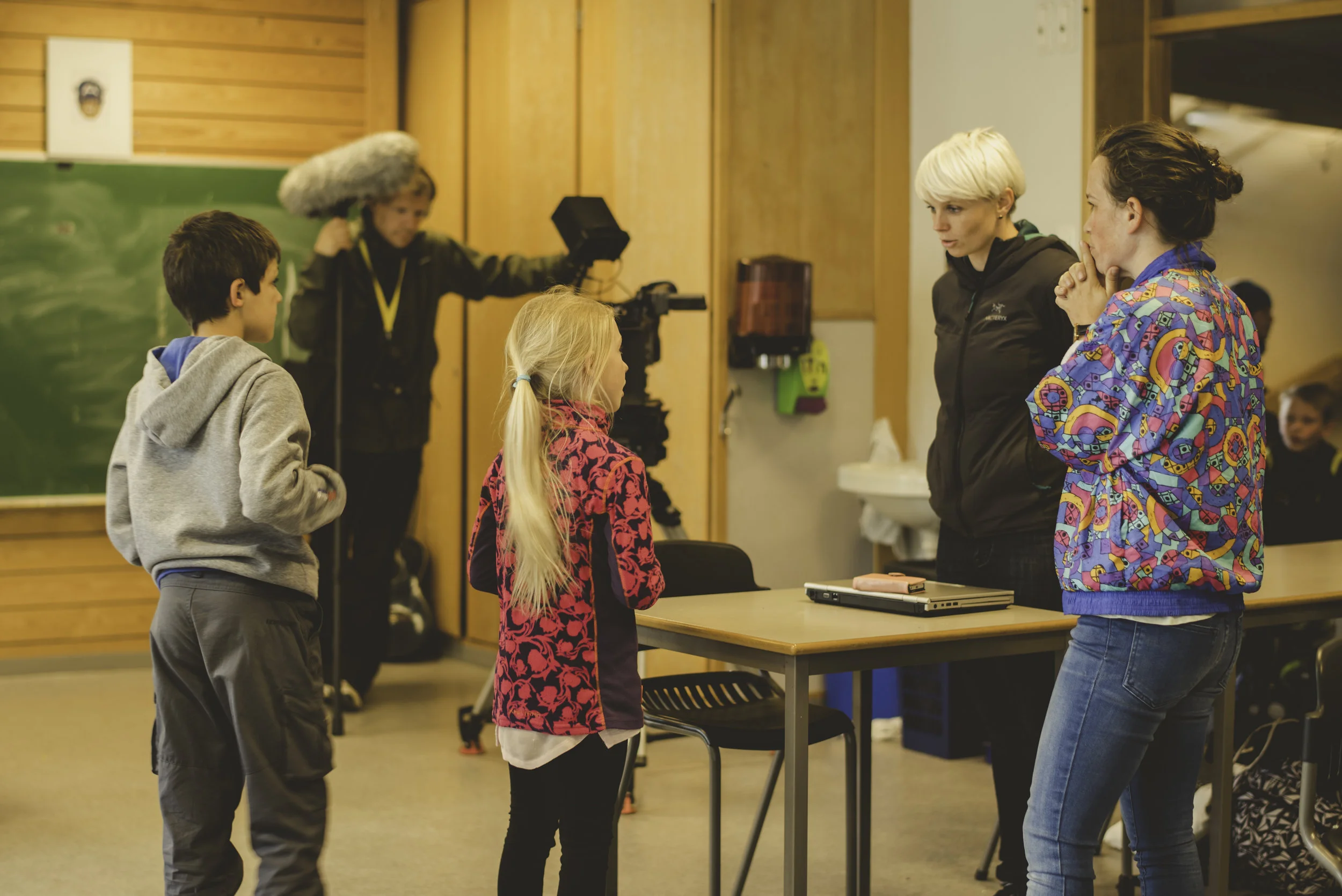 Under filming på Aspåsen skole i Bodø. Foto: Anne-Marte Før/Lukkeleik