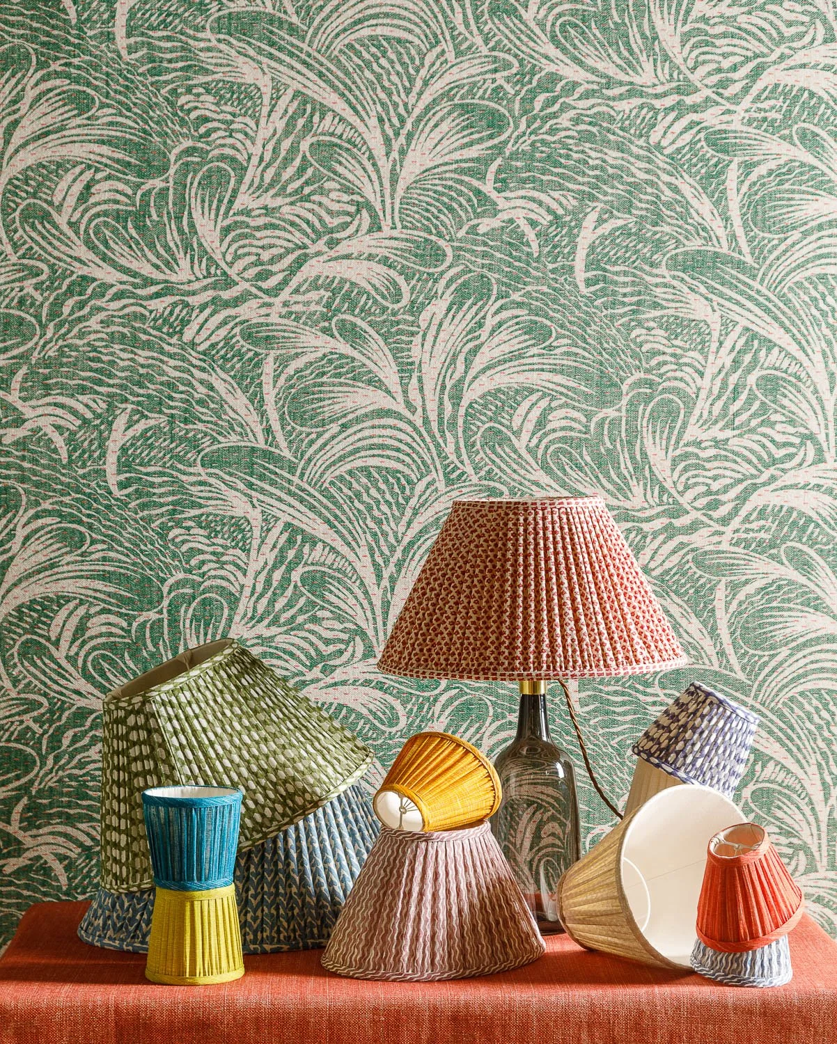 Fermoie Oval Lampshade Launch 2023 - Accessories, Lamp Base Heaney, Fabric Fresco N-121, Walling Save-004 Shot-4-W.jpg