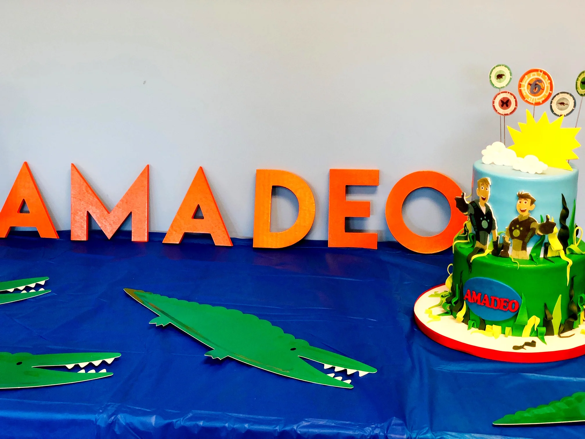 Custom letters and Alligator platters by Popseri - Styled by Marisa K at the Turtleback Zoo, West Orange, NJ