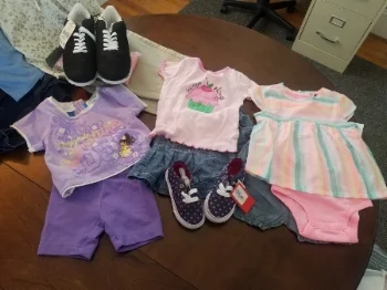 Clothing and shoes for Dalia and Nadia