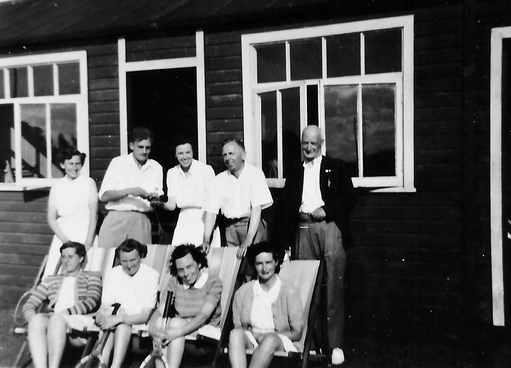 1946 Mens group.jpg