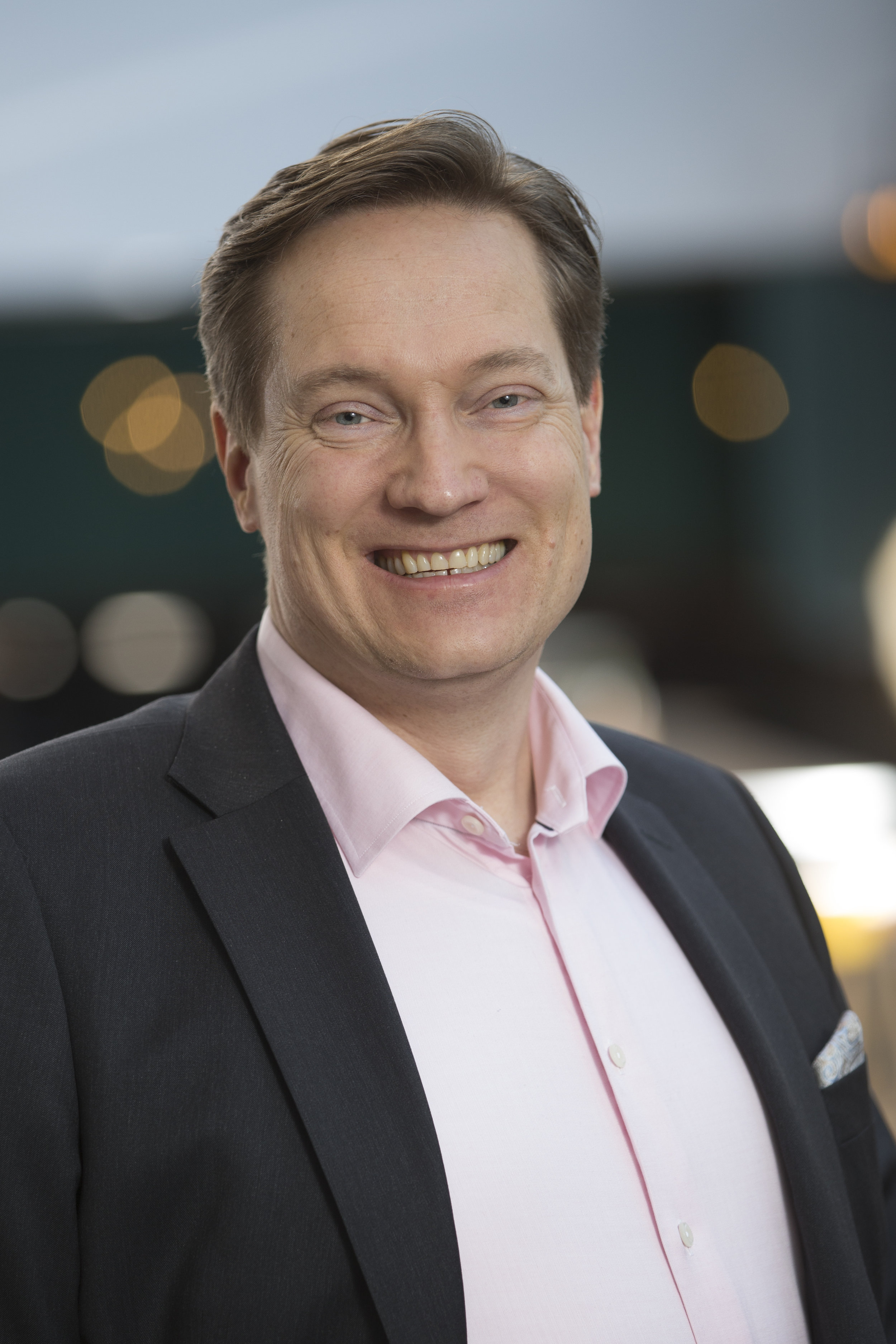 Klicka på bilden för att ladda ner högupplöslig bild
