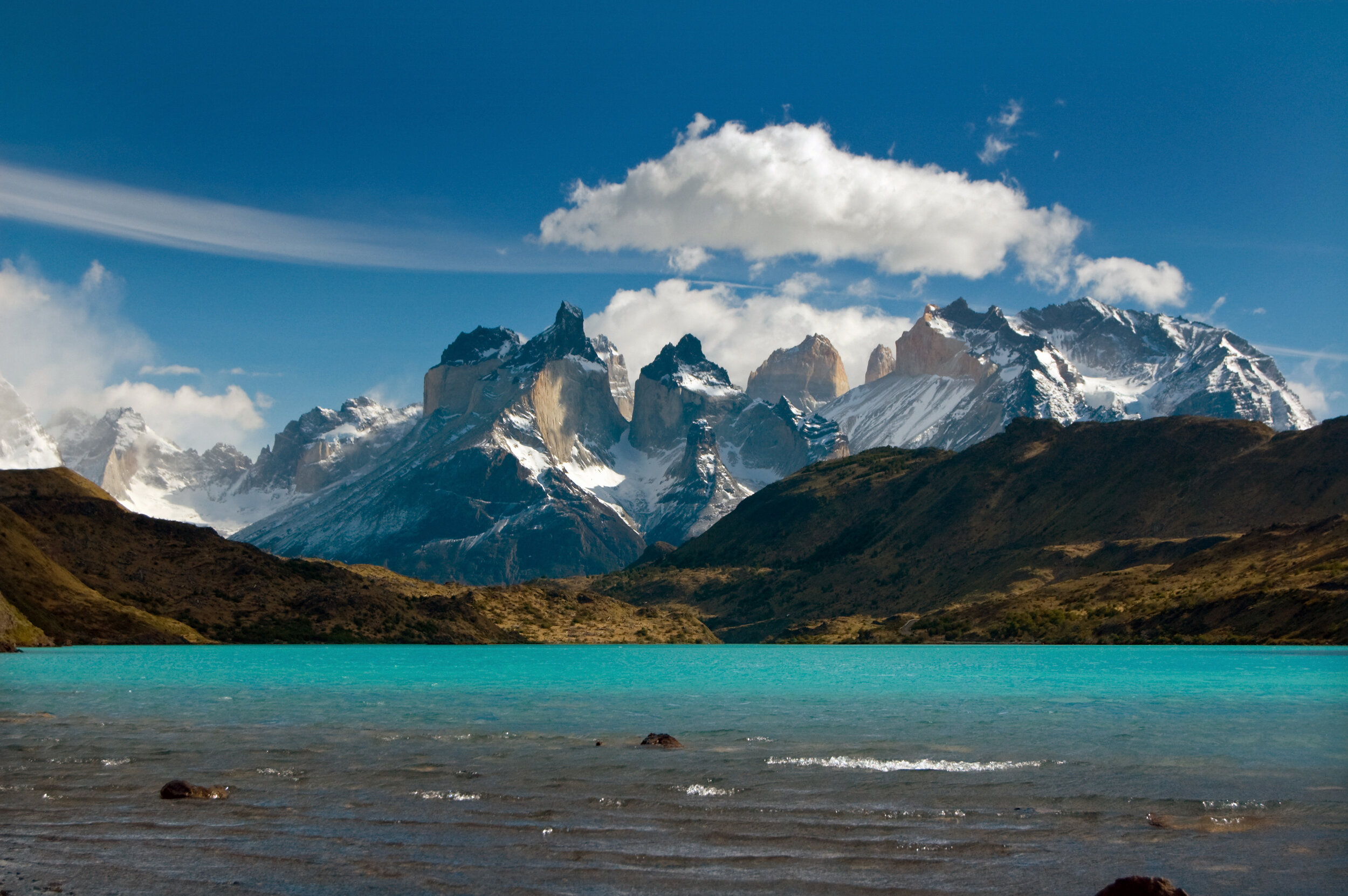 CHILE'S TORRES DEL PAINE