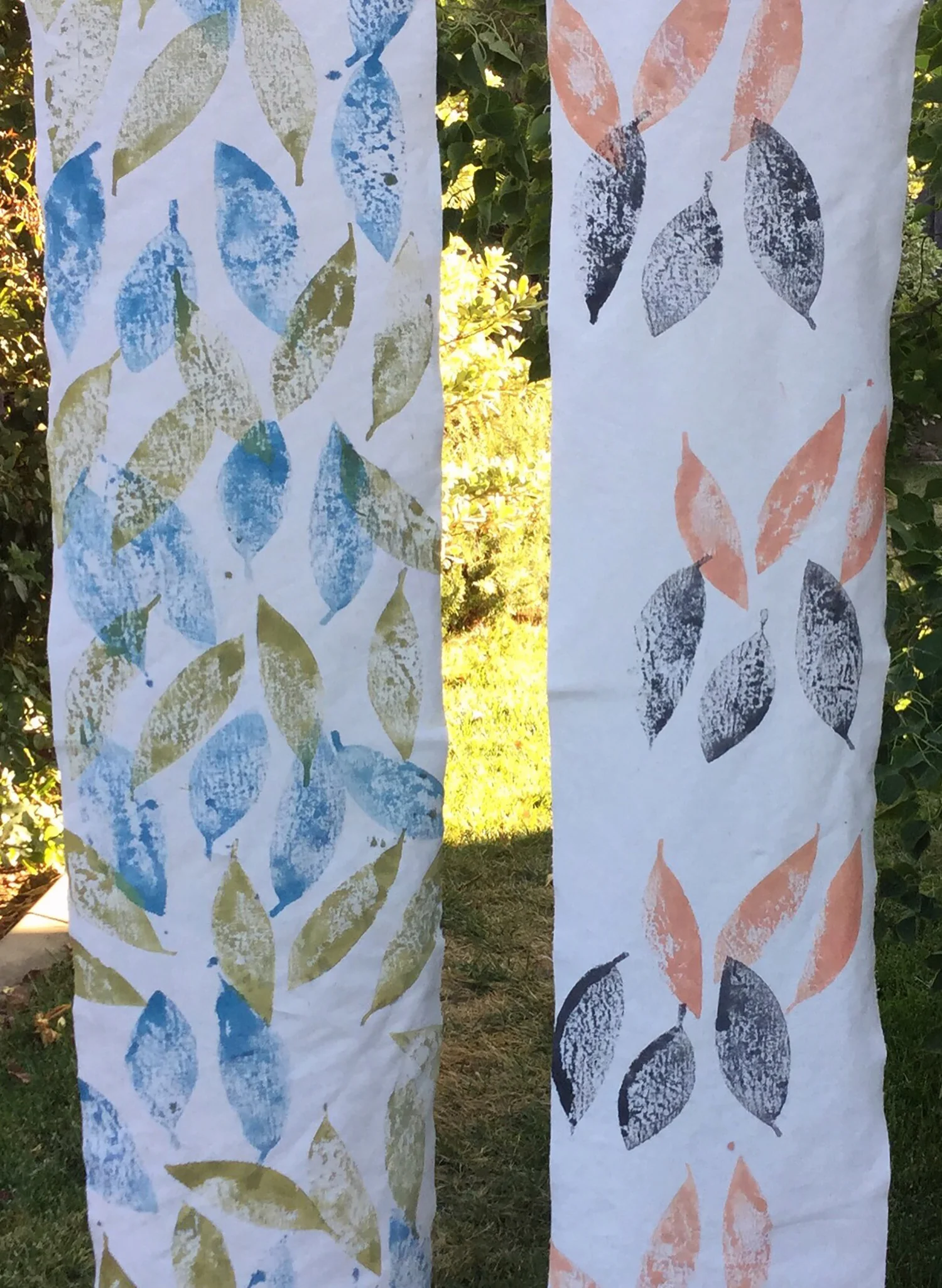 Blue Ficus Leaves , L. and Neutral Ficus Leaves, R.