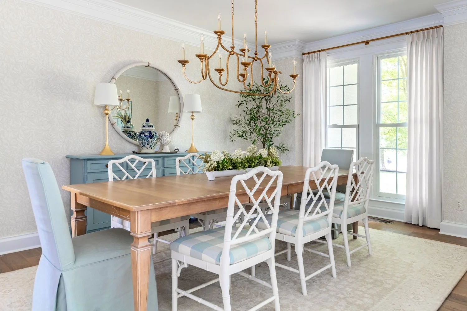 trebor-court-dining-room-01.jpg