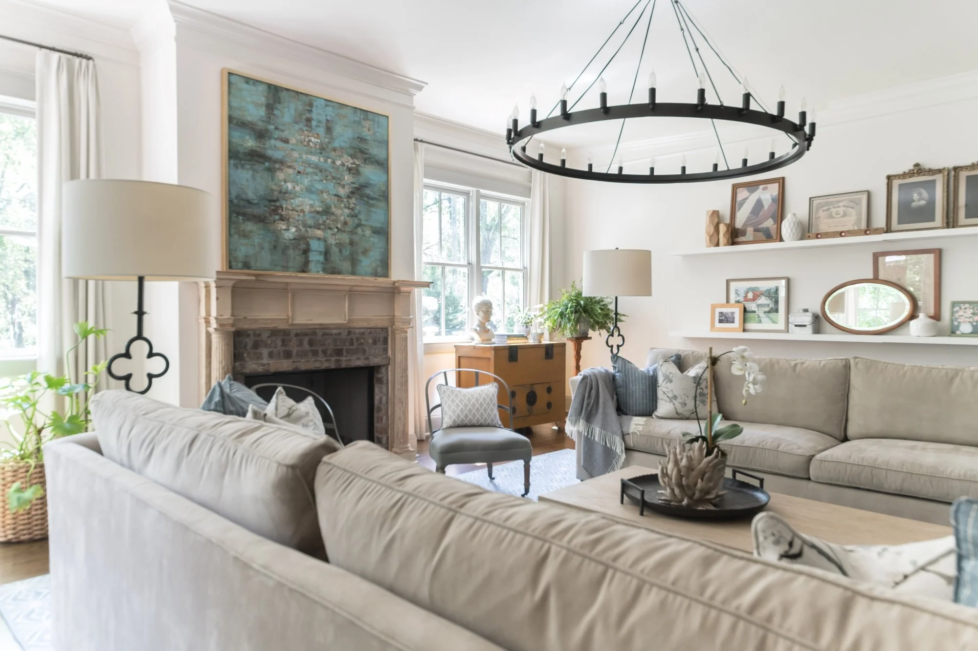 living-room-04 (1).jpg