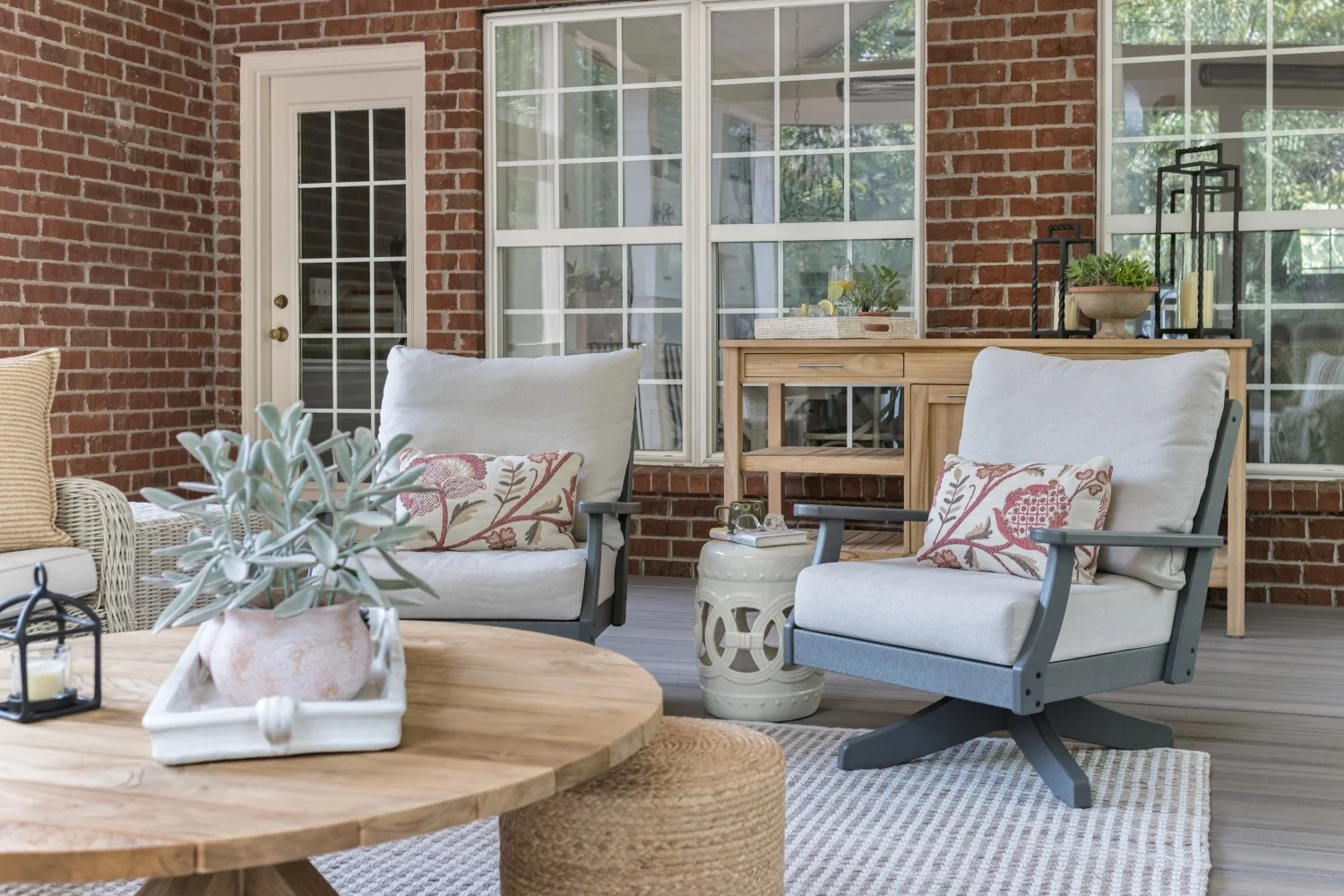 greypointe-porch-06.jpg