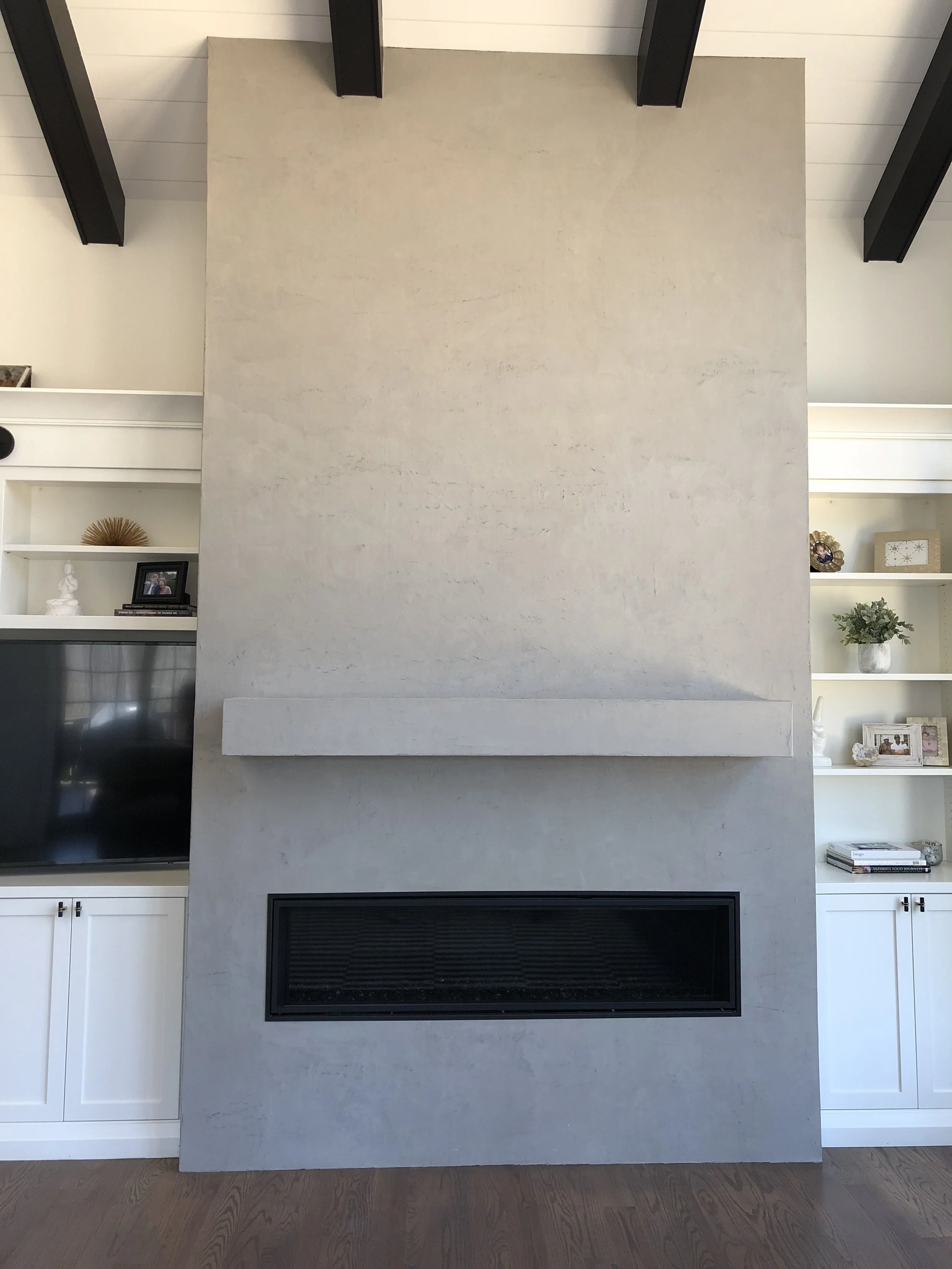 1 Hyde Vertical FirePlace Surround A.jpg