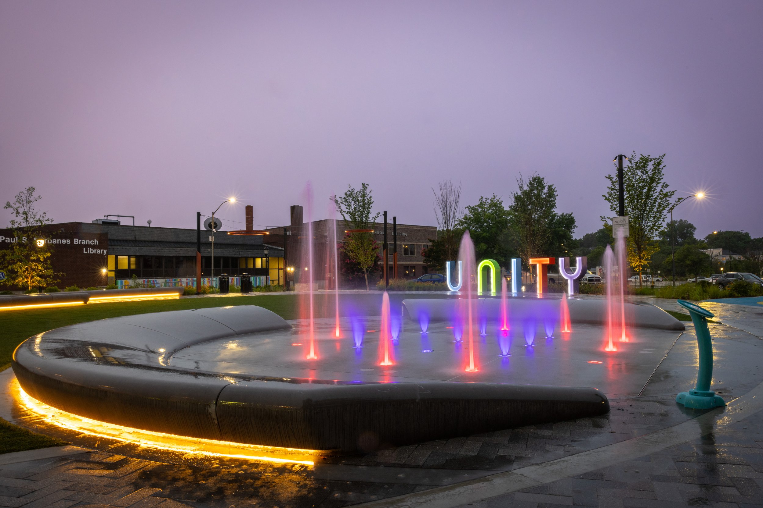 hyde-concrete-precast-benches-lighted-water-feature-unity-square-salisbury-maryland-01.jpg