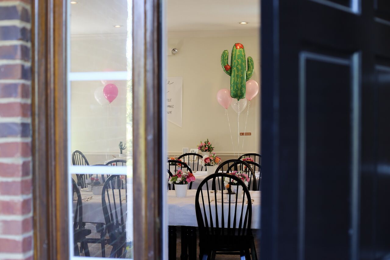 Cactus-inspired bridal brunch