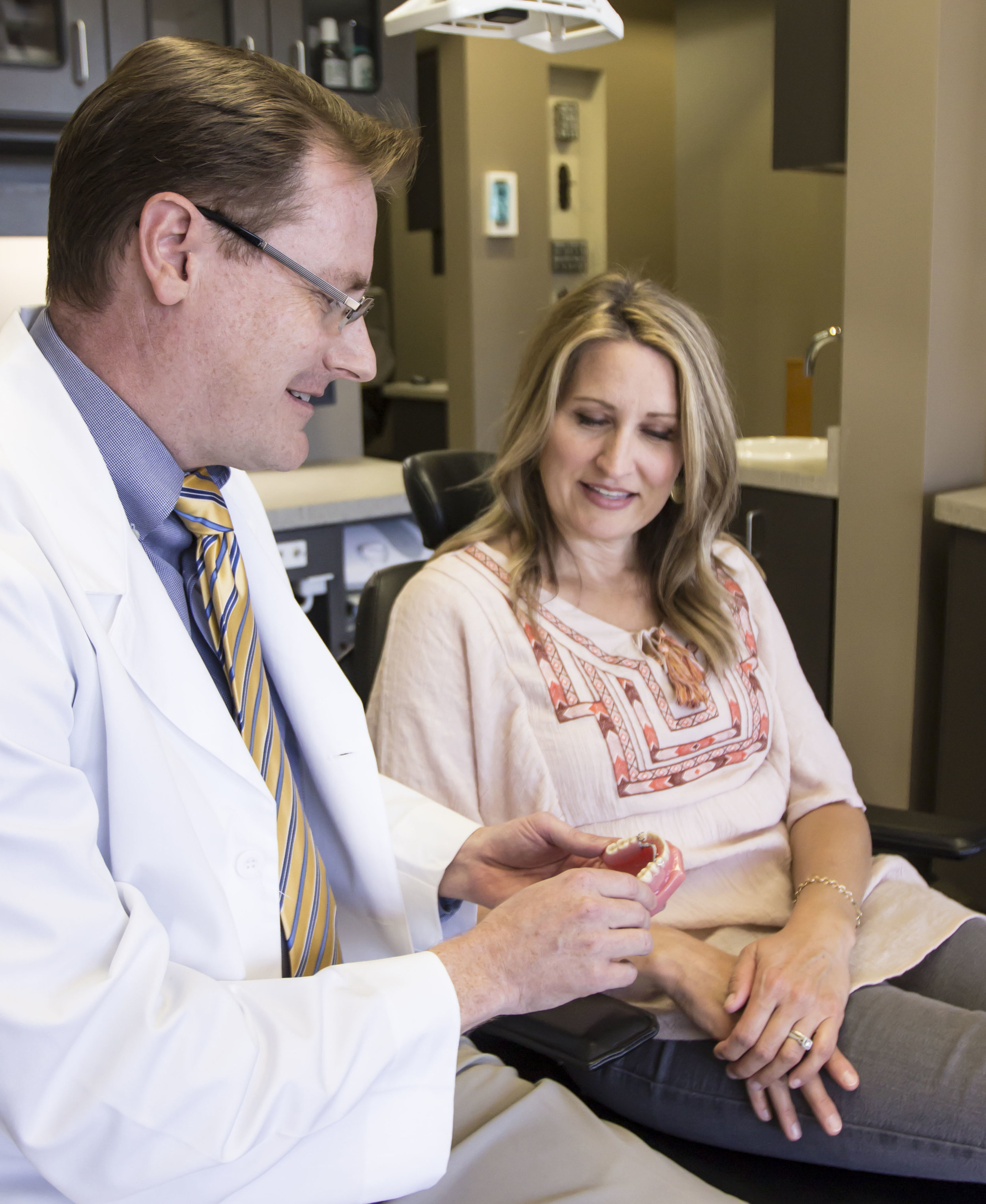  Cosmetic dentistry services such as veneers and crowns are provided at Mountain View Family Dental.  