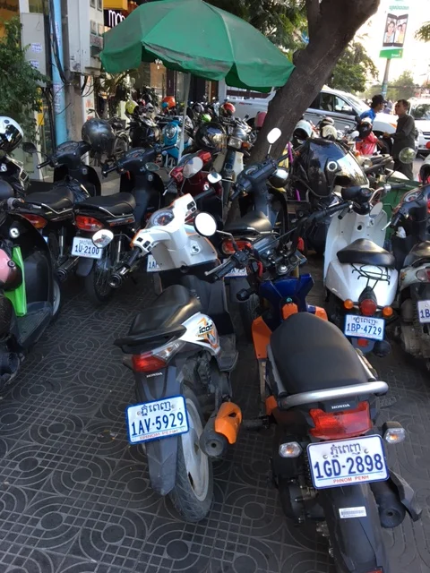No way to walk through these motos, so take your chances in the street. Enjoy!