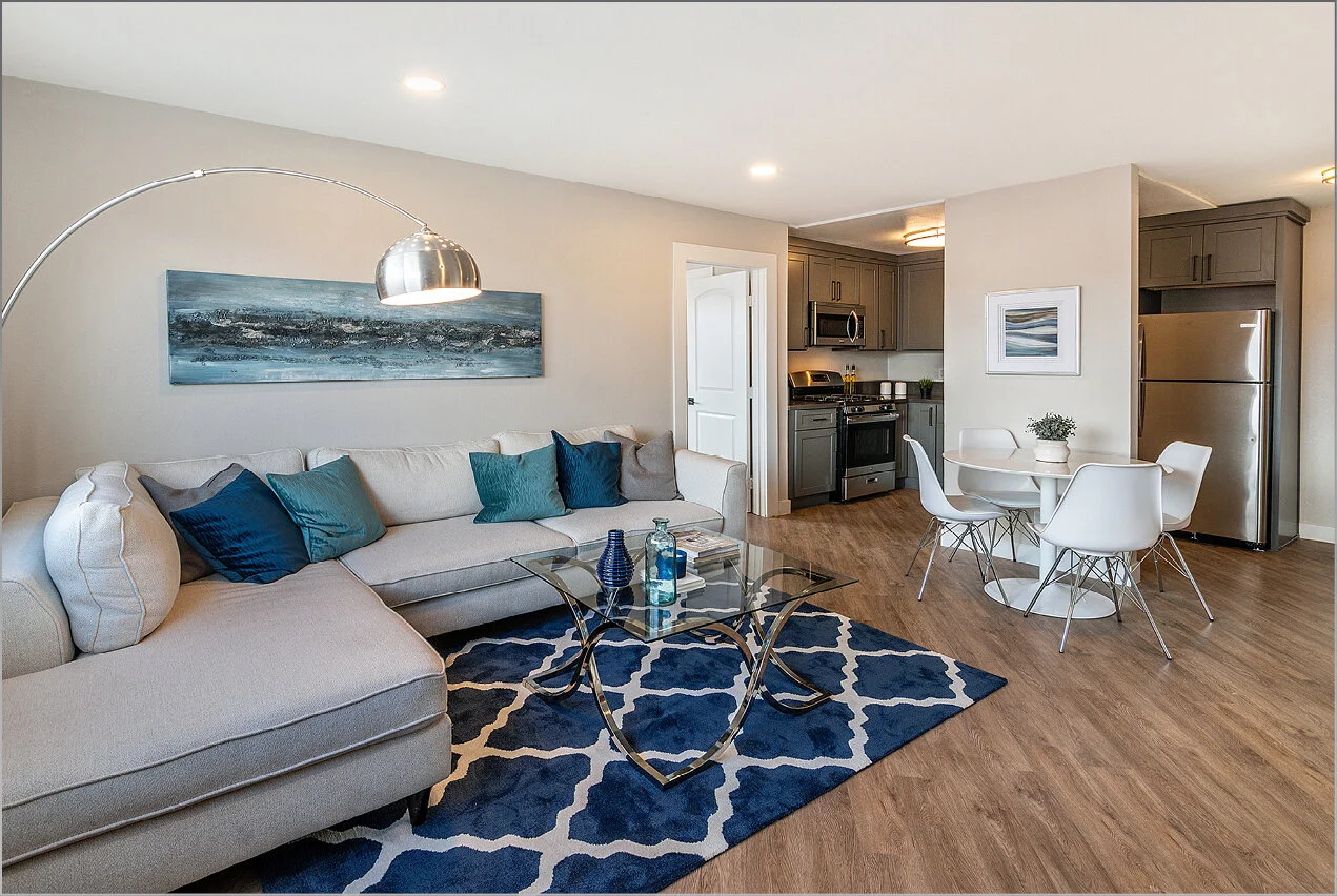 310 S Kenmore Ave Sold by Iconic Investments