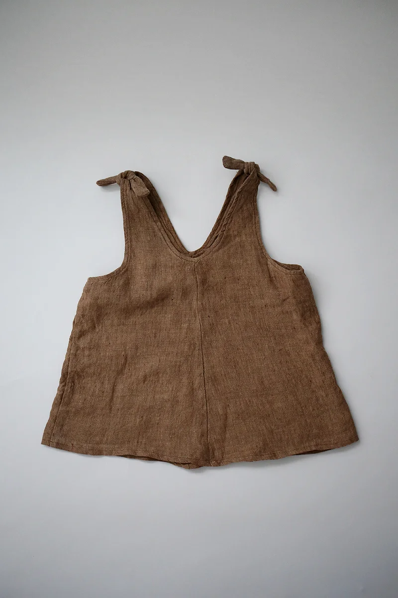 browntietop.jpg