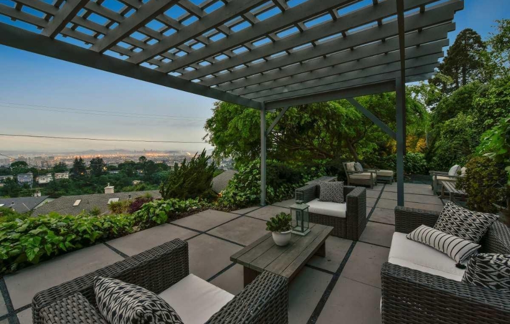 maxwelton pergola view.jpg