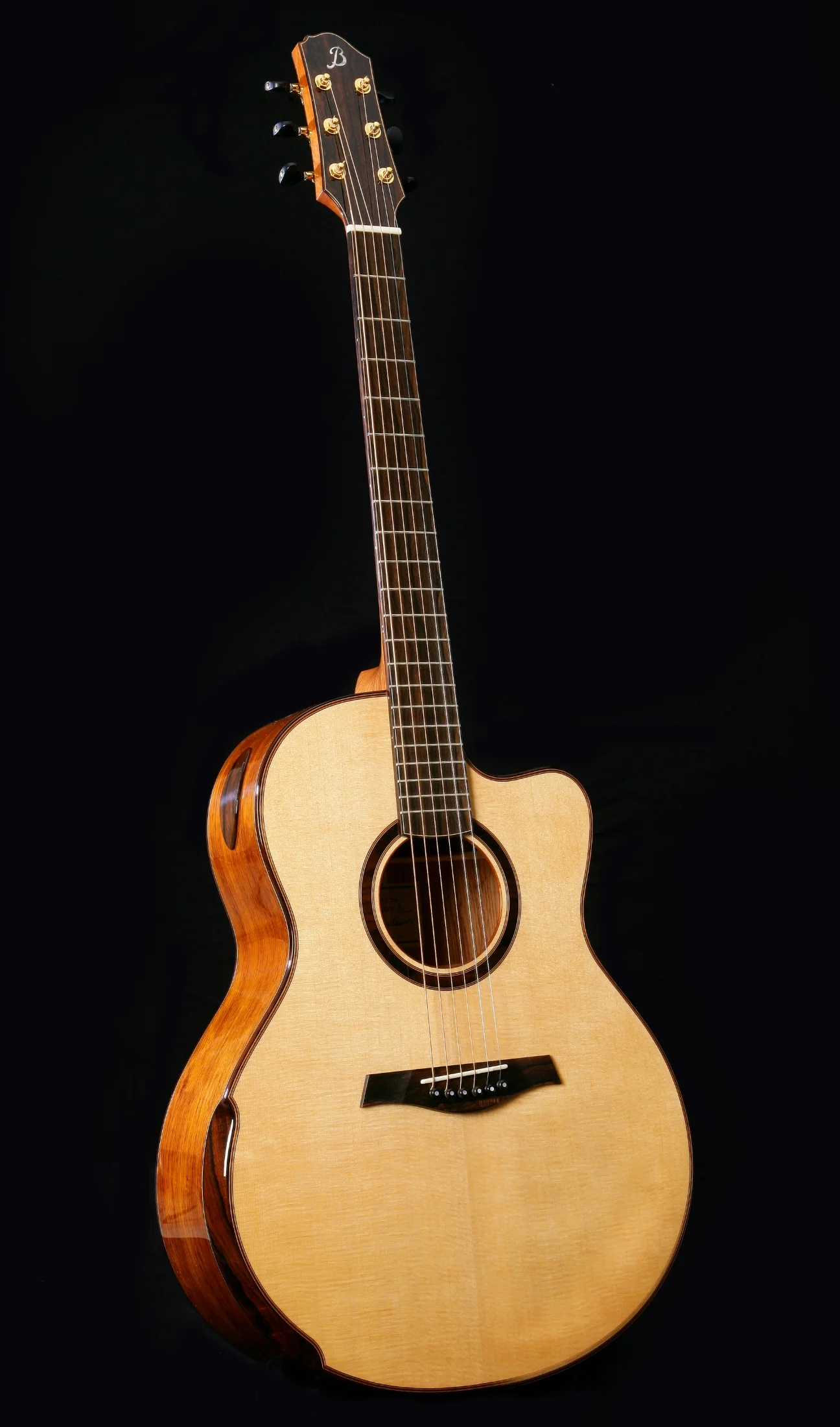 ConcertStand_hond_rosewood_5151p.jpg