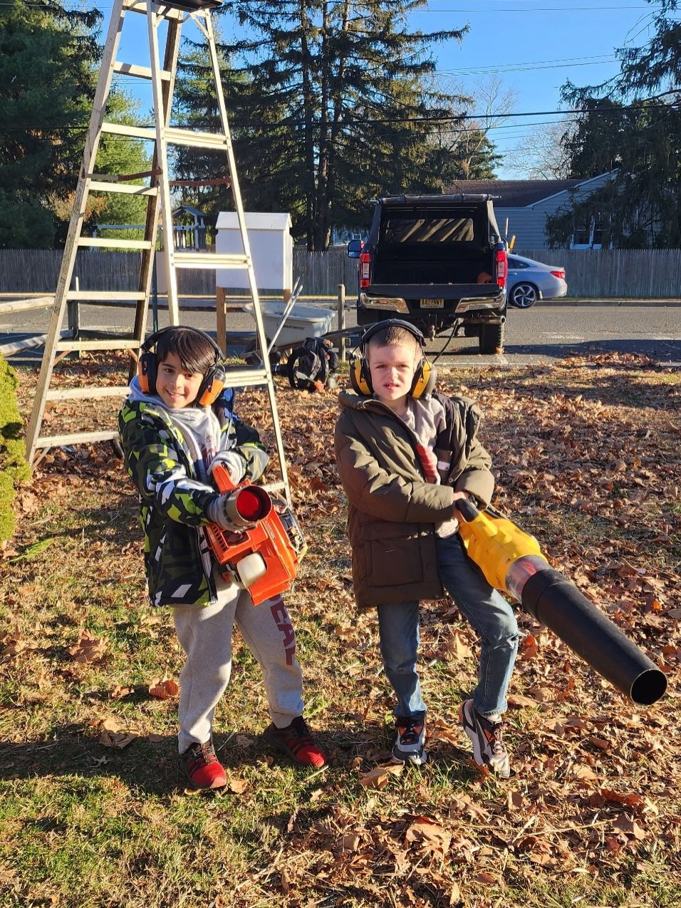 Some of the hardworking boys (and men) doing some fall clean up and getting ready for Christmas! Join us tomorrow morning for Sunday school at 9:30am and the Annual Jesse Tree!