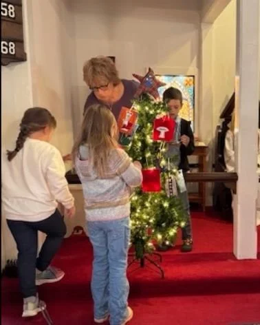Today our Sunday School kids helped us set up the Jesse Tree! We will be collecting new, unwrapped toys for CPP and small-value gift cards for places such as Wawa, Amazon, and fast food chains for Covenant House. Donations will be accepted through Su