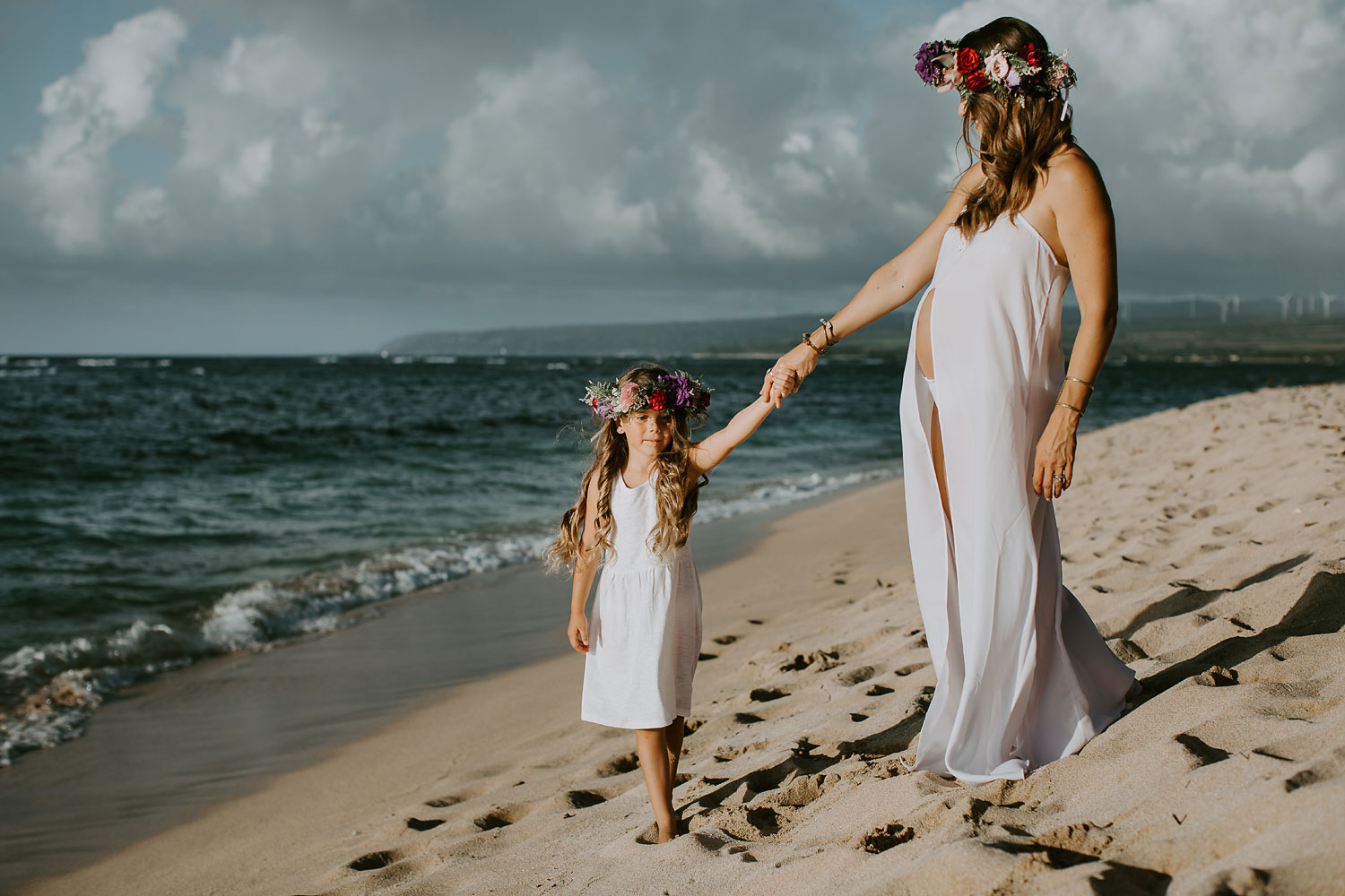 oahu-underwater-maternity-photographer-03.jpg