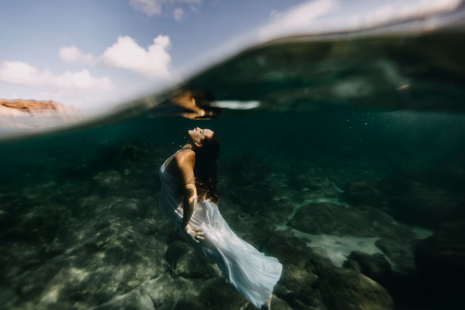 oahu-underwater-maternity-photographer-21.jpg