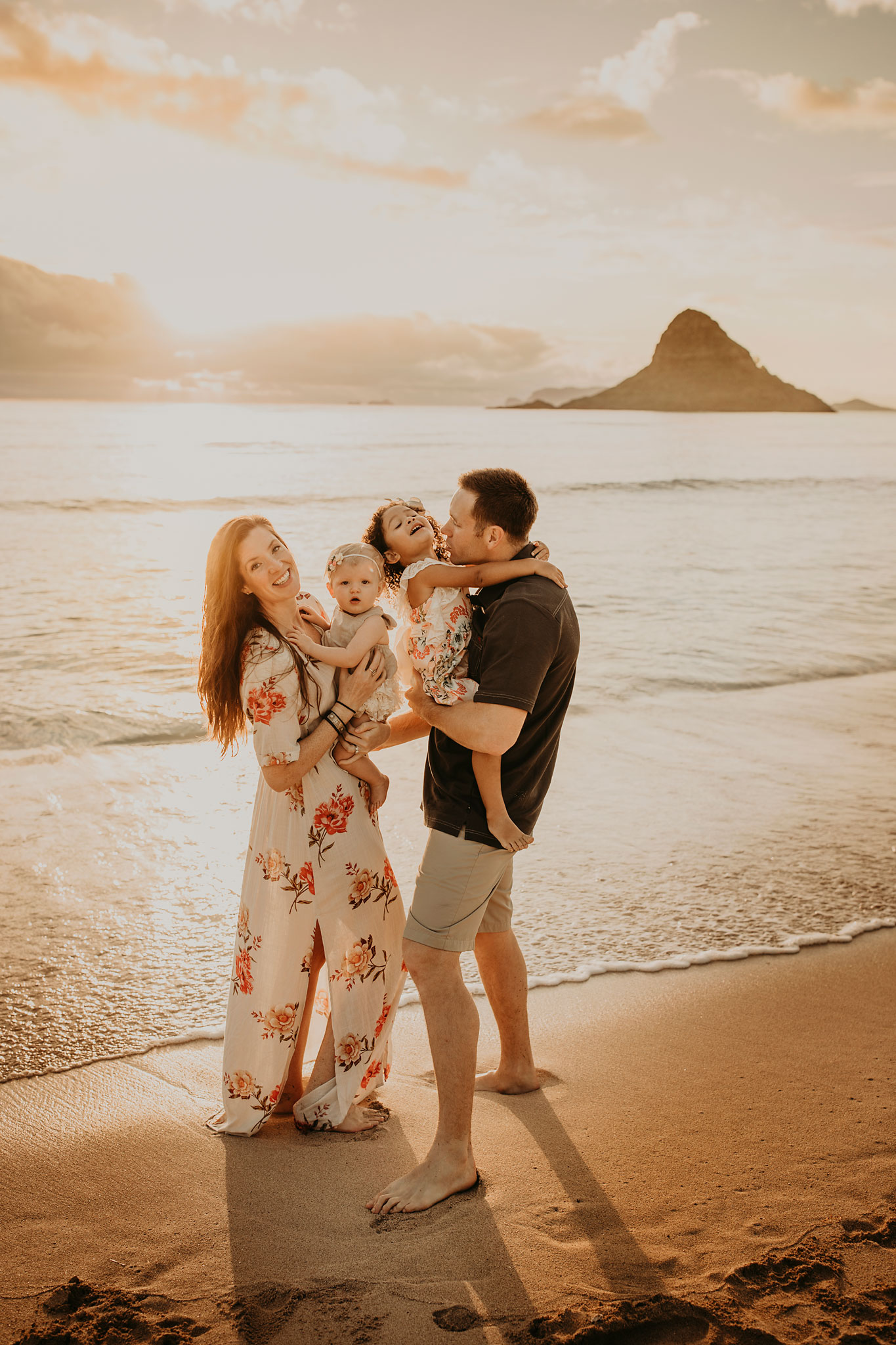 Sunrise-family-shoot-kualoa-ranch-05.jpg