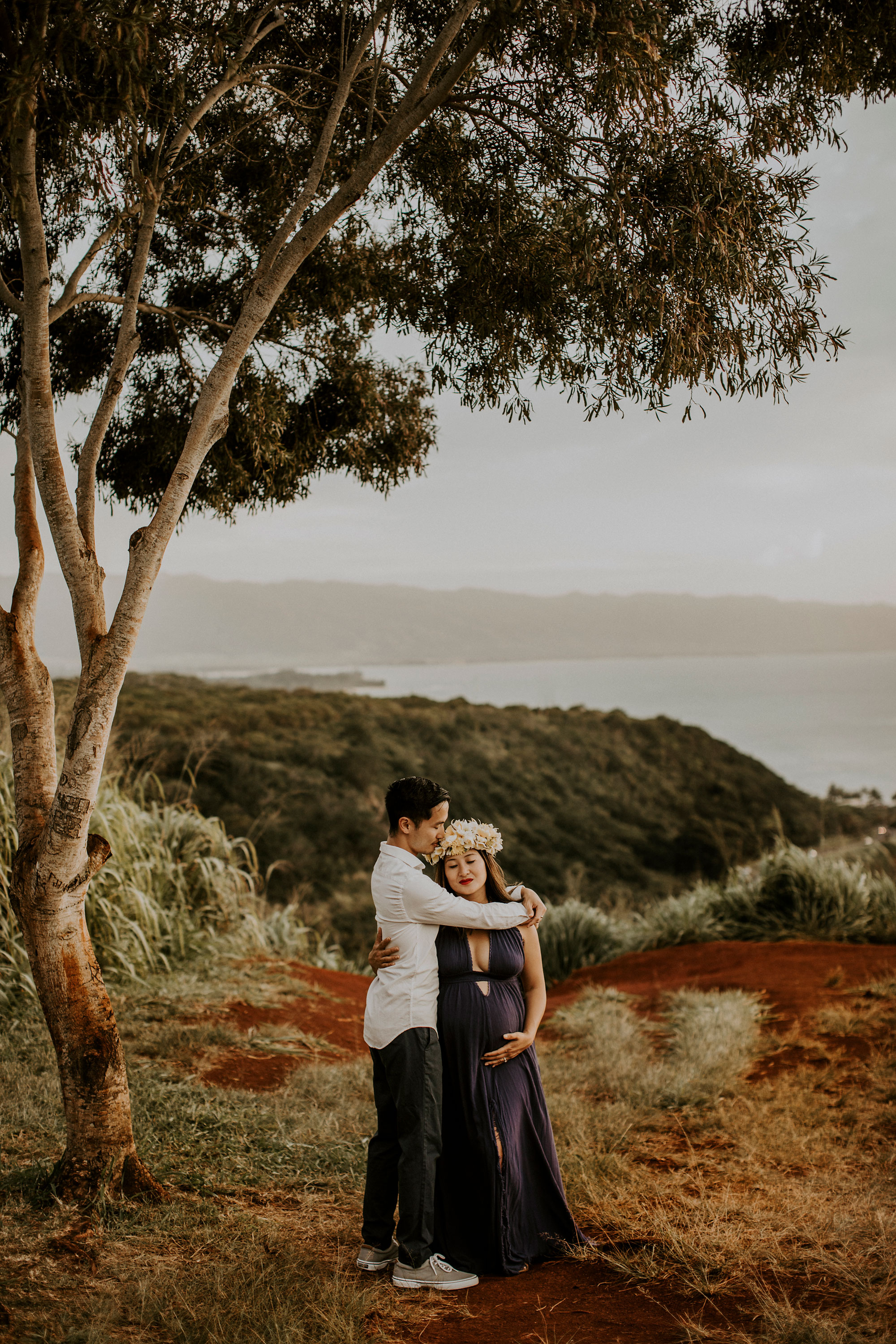 hawaii-mountain-top-maternity-shoot-16.jpg