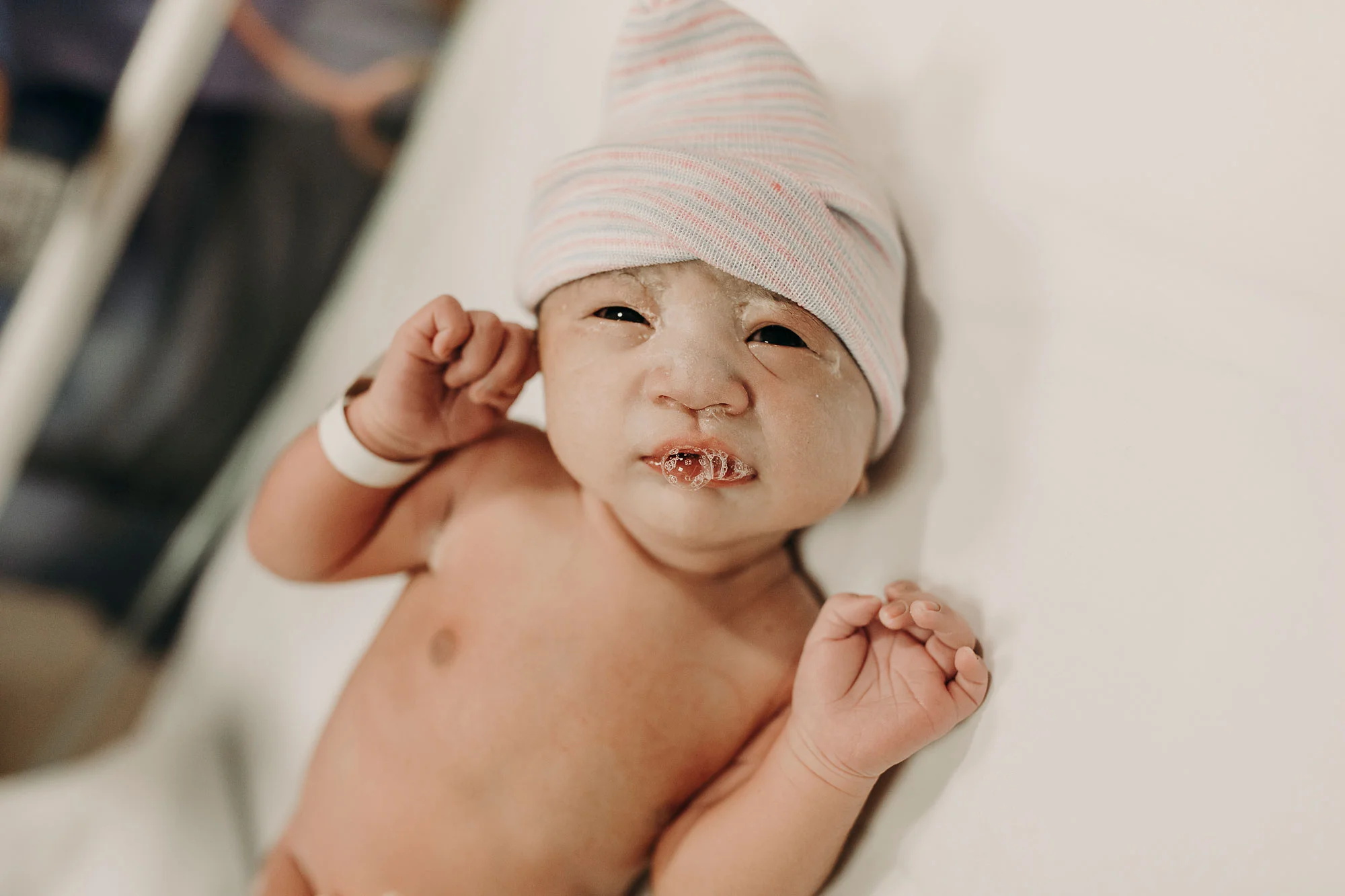 Honolulu-Birth-Photographer-Kapiolani-011.jpg