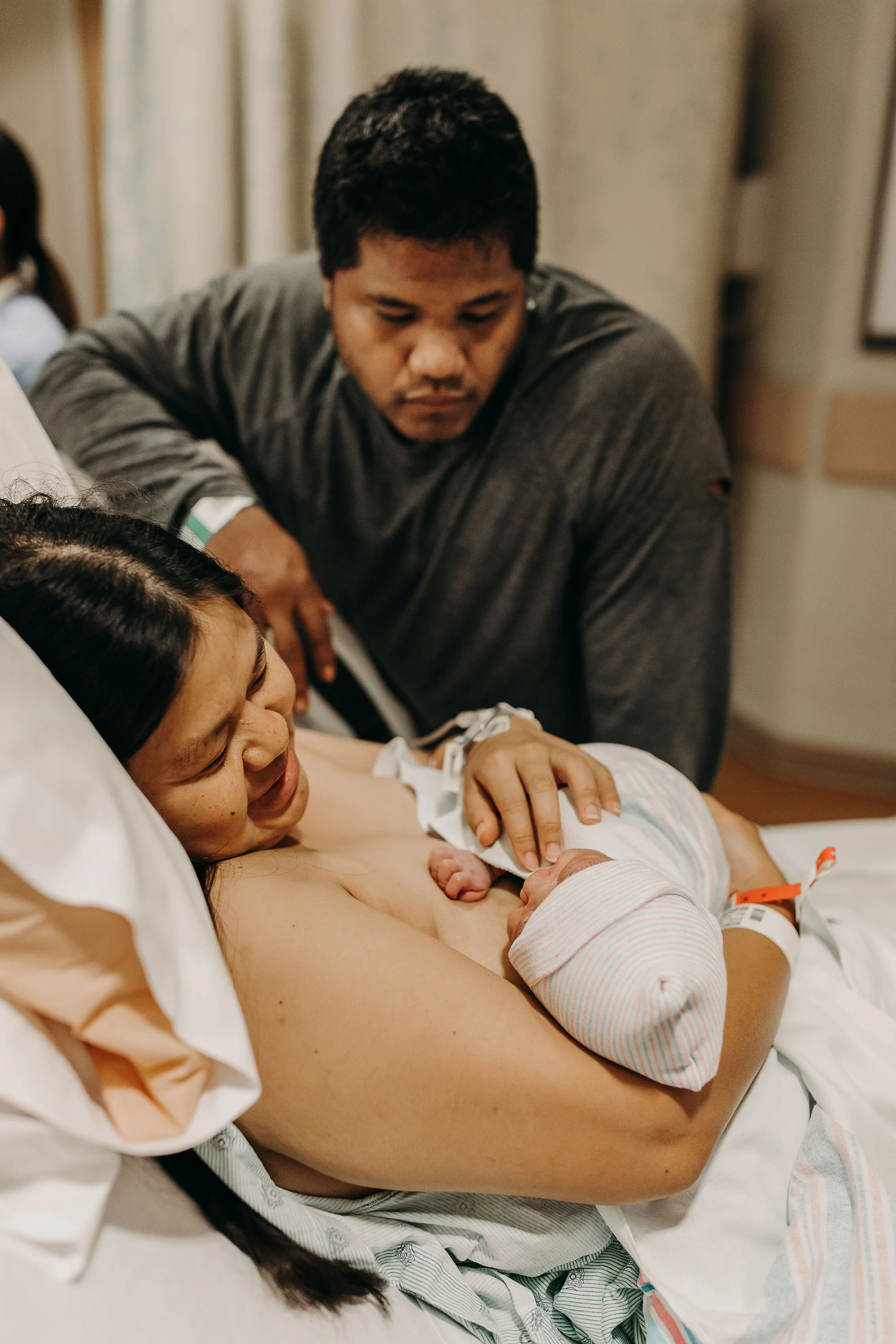 Honolulu-Birth-Photographer-Kapiolani-014.jpg