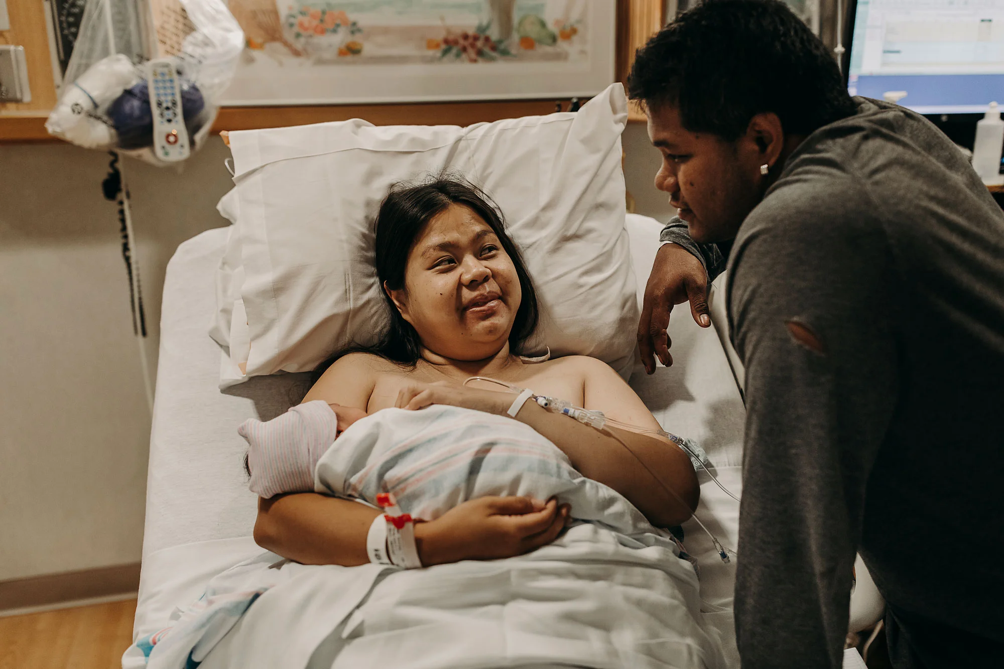 Honolulu-Birth-Photographer-Kapiolani-015.jpg