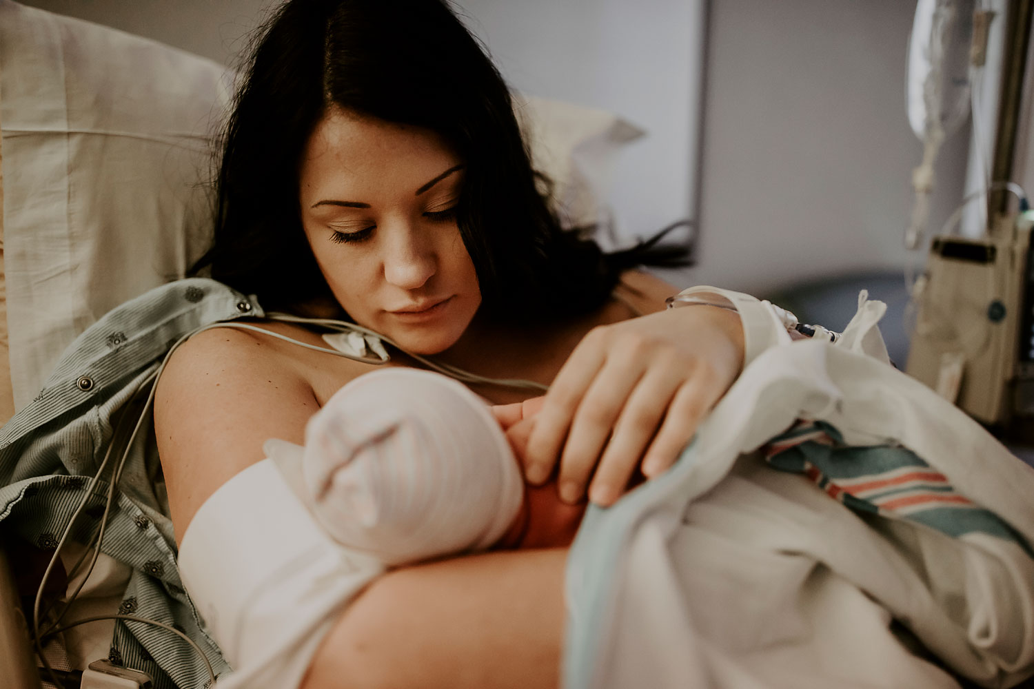Hawaii-Birth-Photographer-Twins-Cesarean-25.jpg
