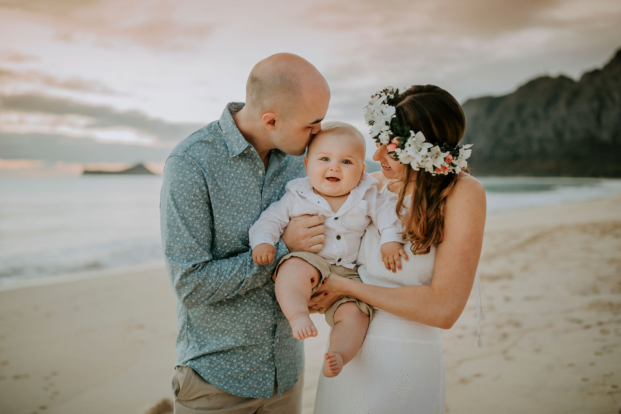 Hawaii-Oahu-Family-Photographer-04.jpg