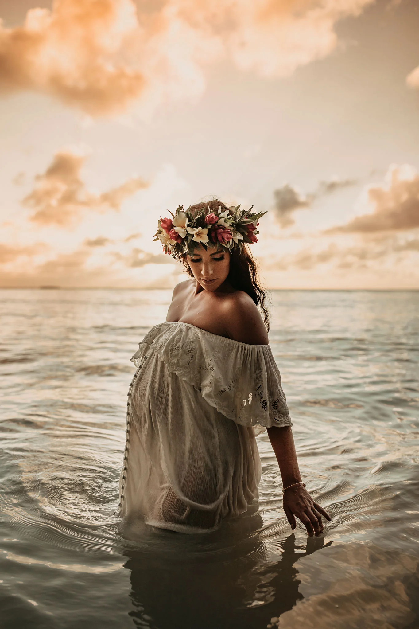 Hawaii-Oahu-Maternity-Photographer-The-Sophia-Co-53.jpg