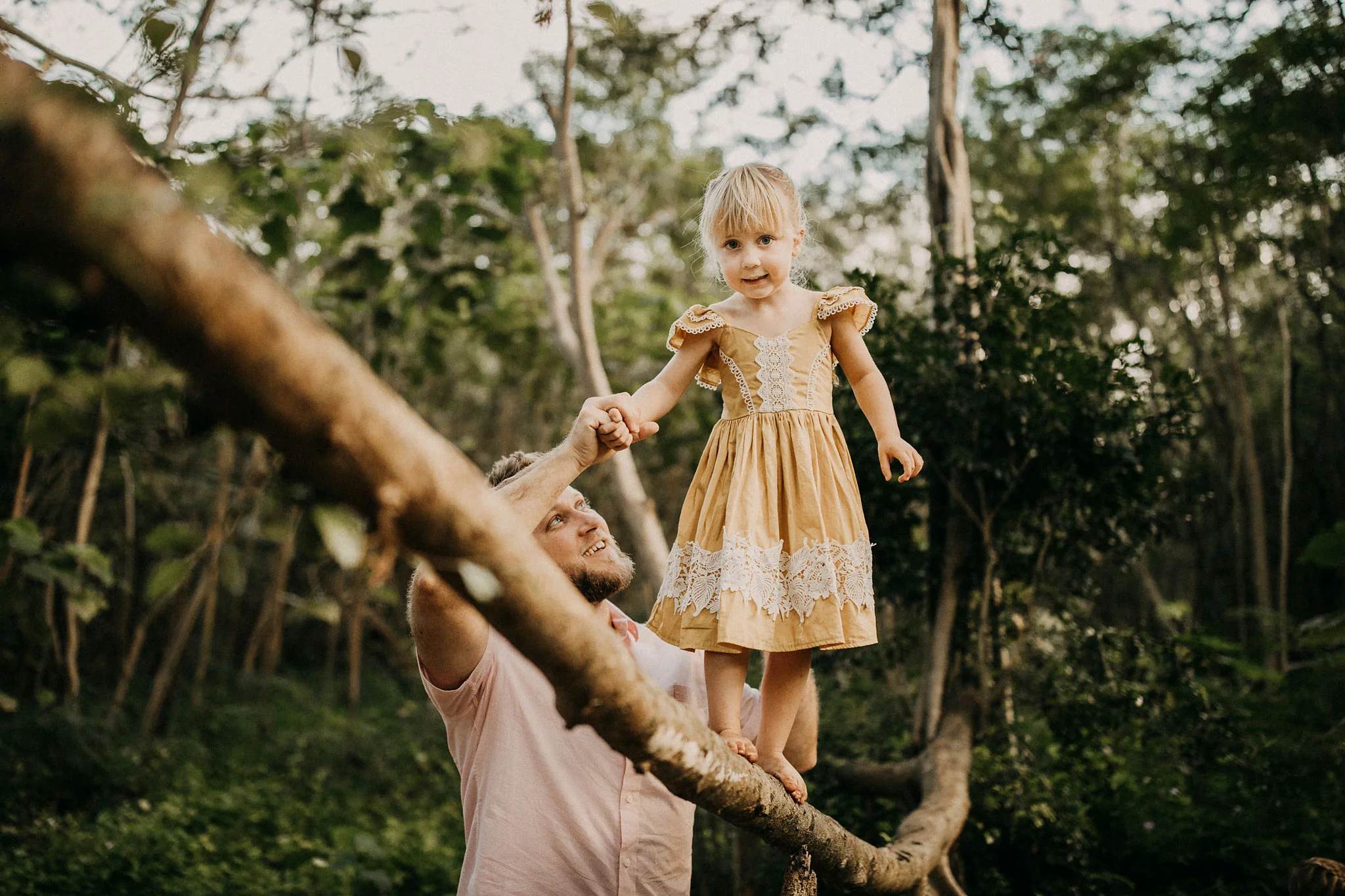 Oahu-Hawaii-Family-Photographer-Family-Photos-The-Sophia-Co-14.jpg