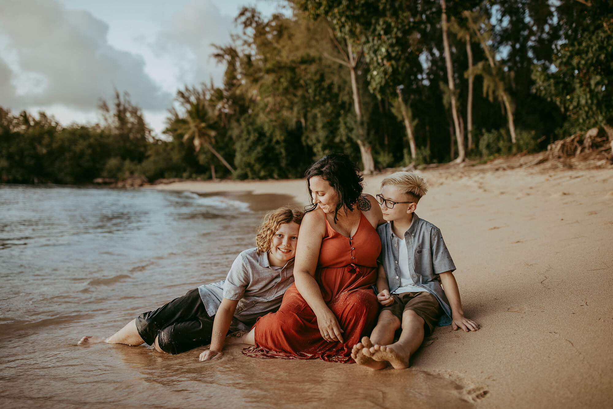 Oahu-Hawaii-Family-Photography-Family-Photos-20.jpg