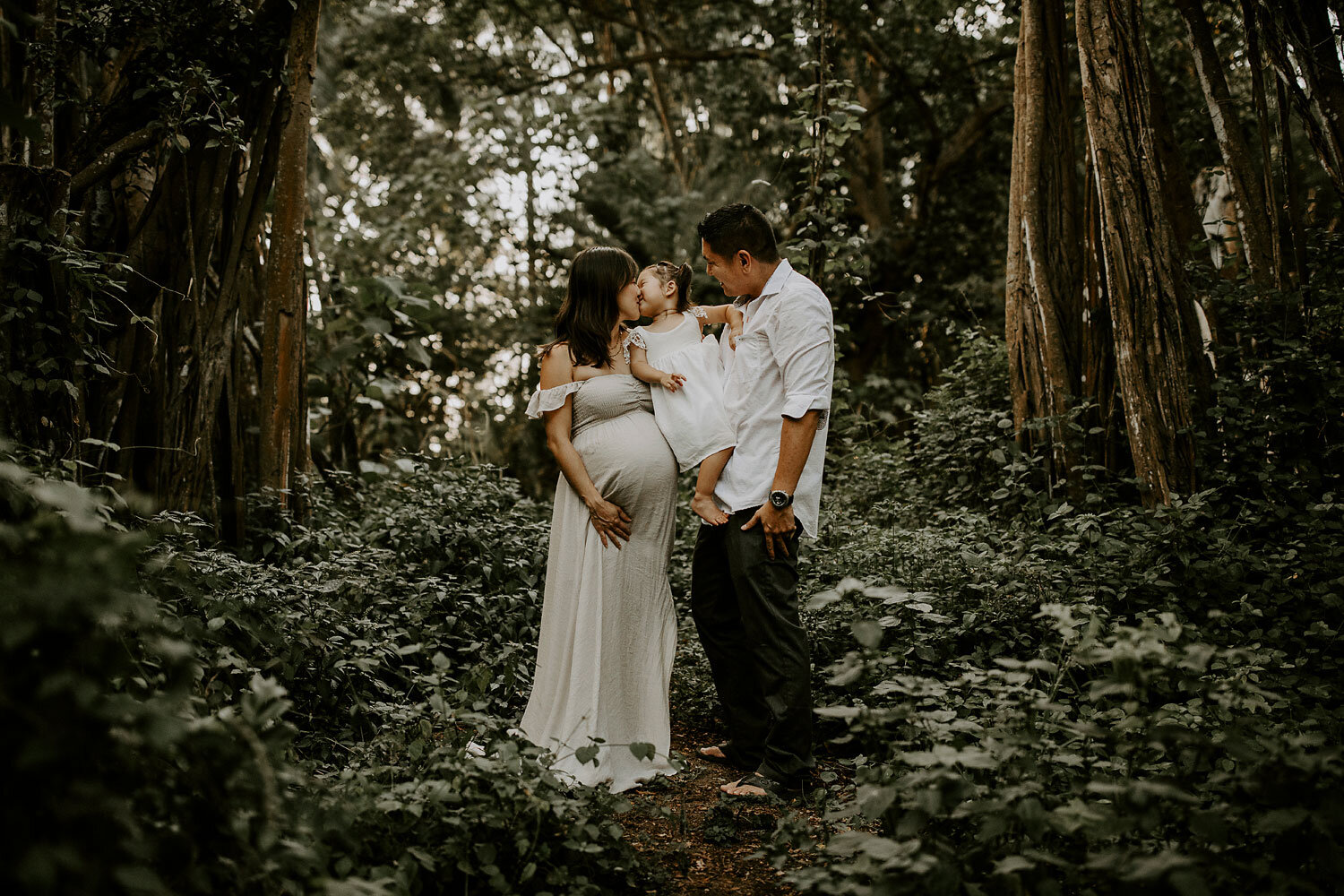 Oahu-Hawaii-North-Shore-Maternity-Photography-The-Sophia-Co-06.jpg