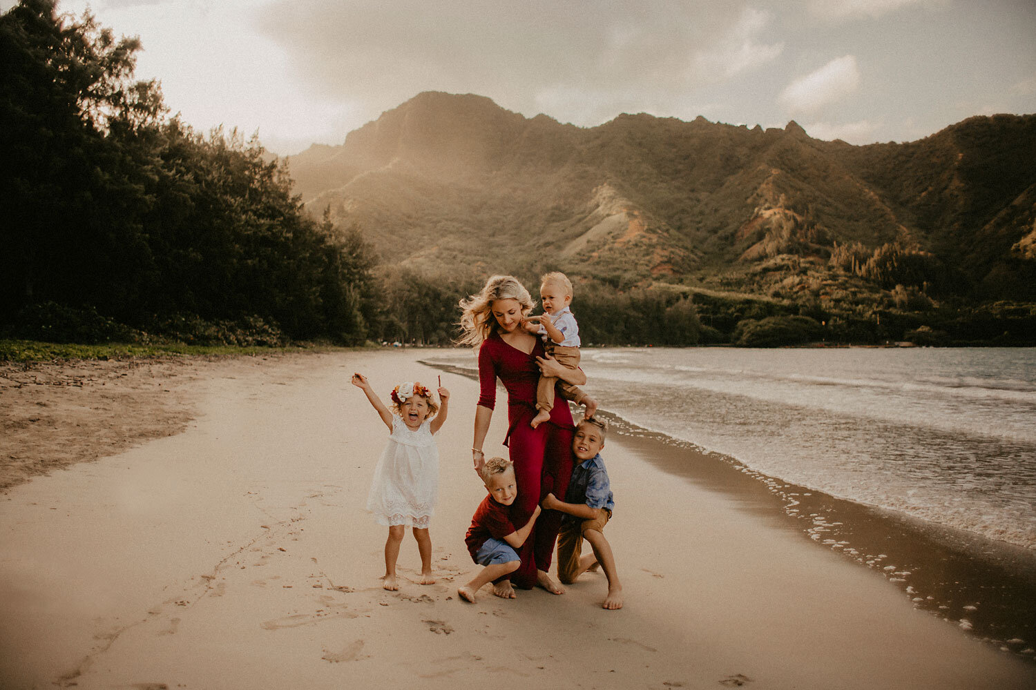 Oahu-Hawaii-Family-Photography-The-Sophia-Co-05.jpg