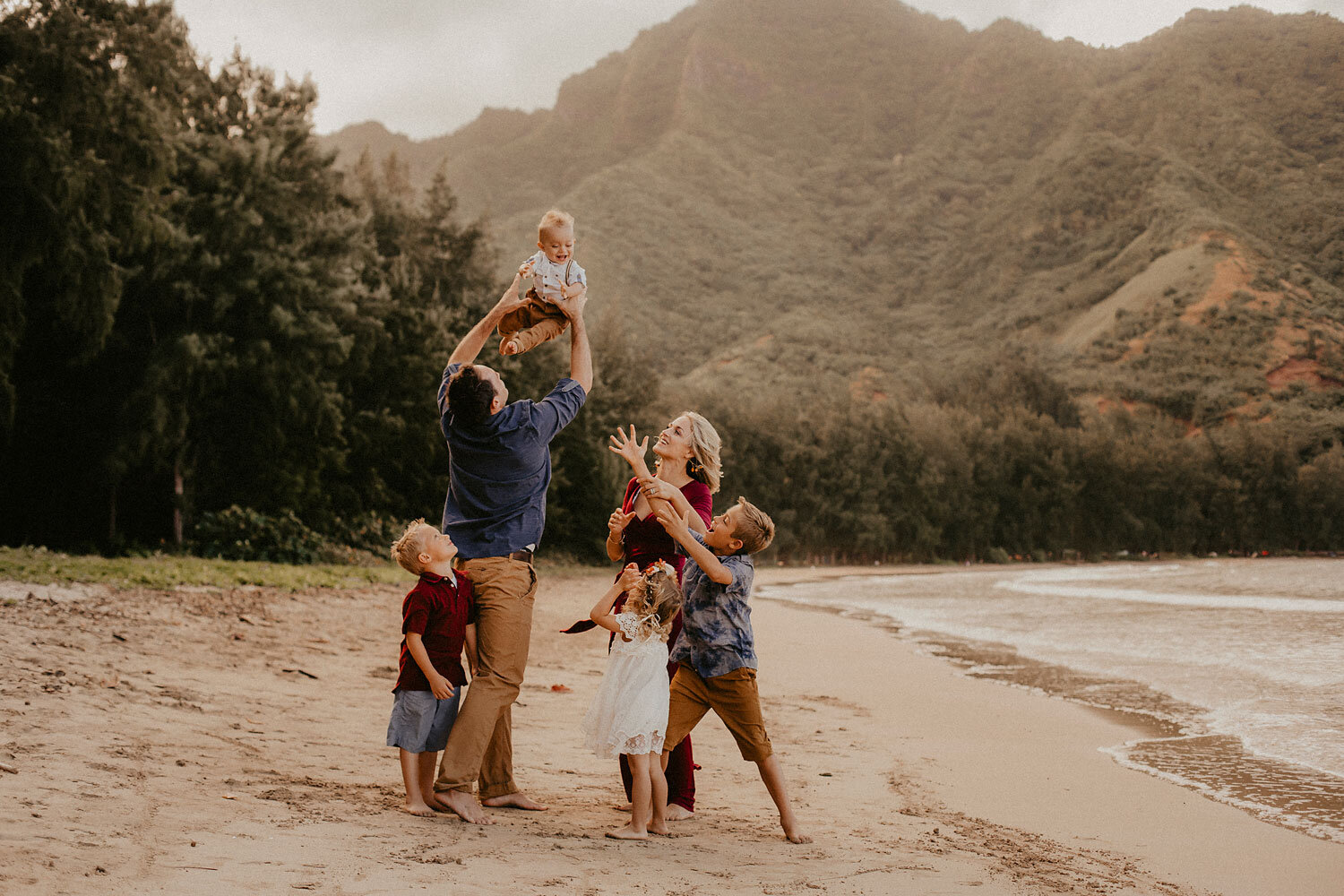 Oahu-Hawaii-Family-Photography-The-Sophia-Co-11.jpg