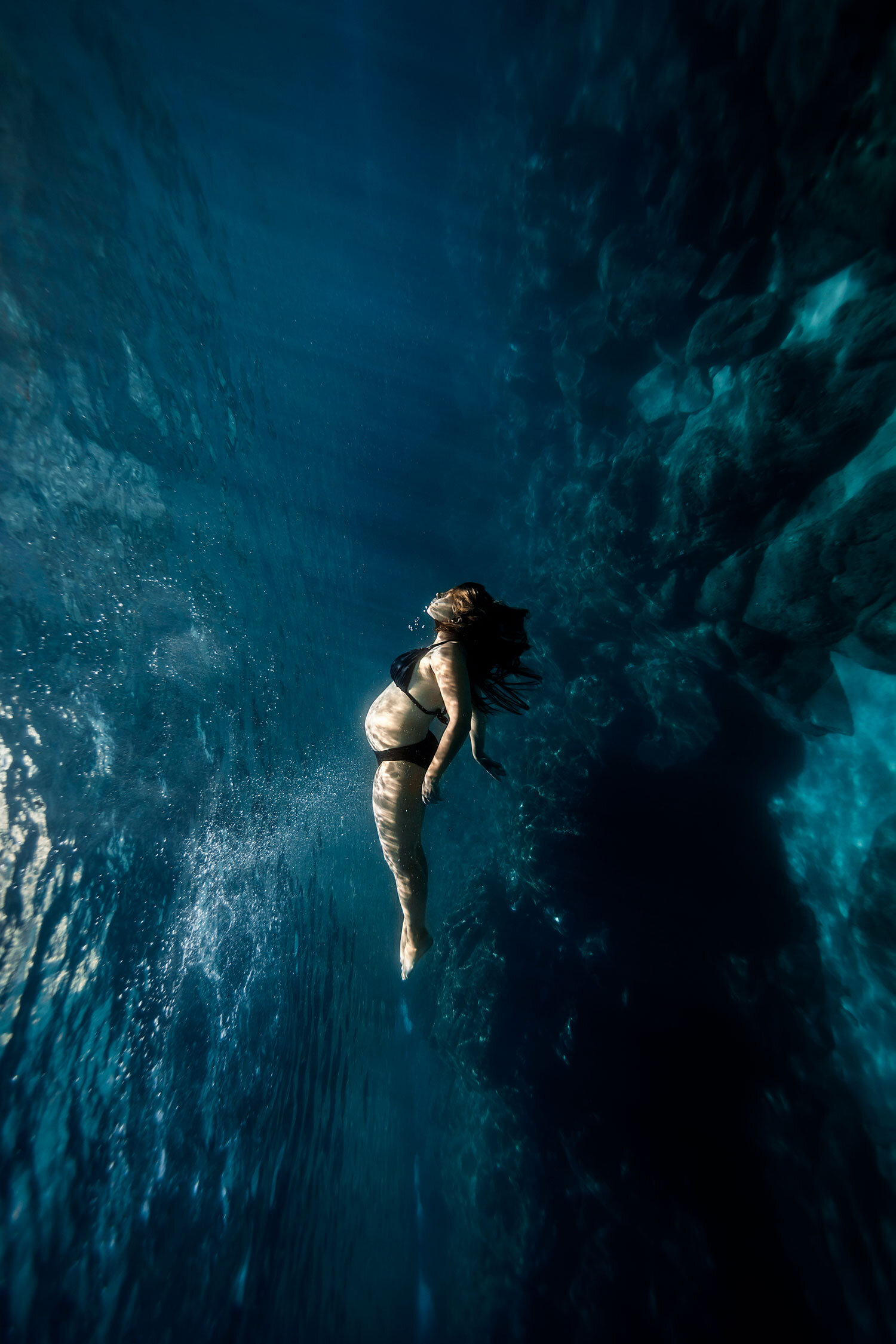 oahu-maui-underwater-maternity-photos-02.jpg