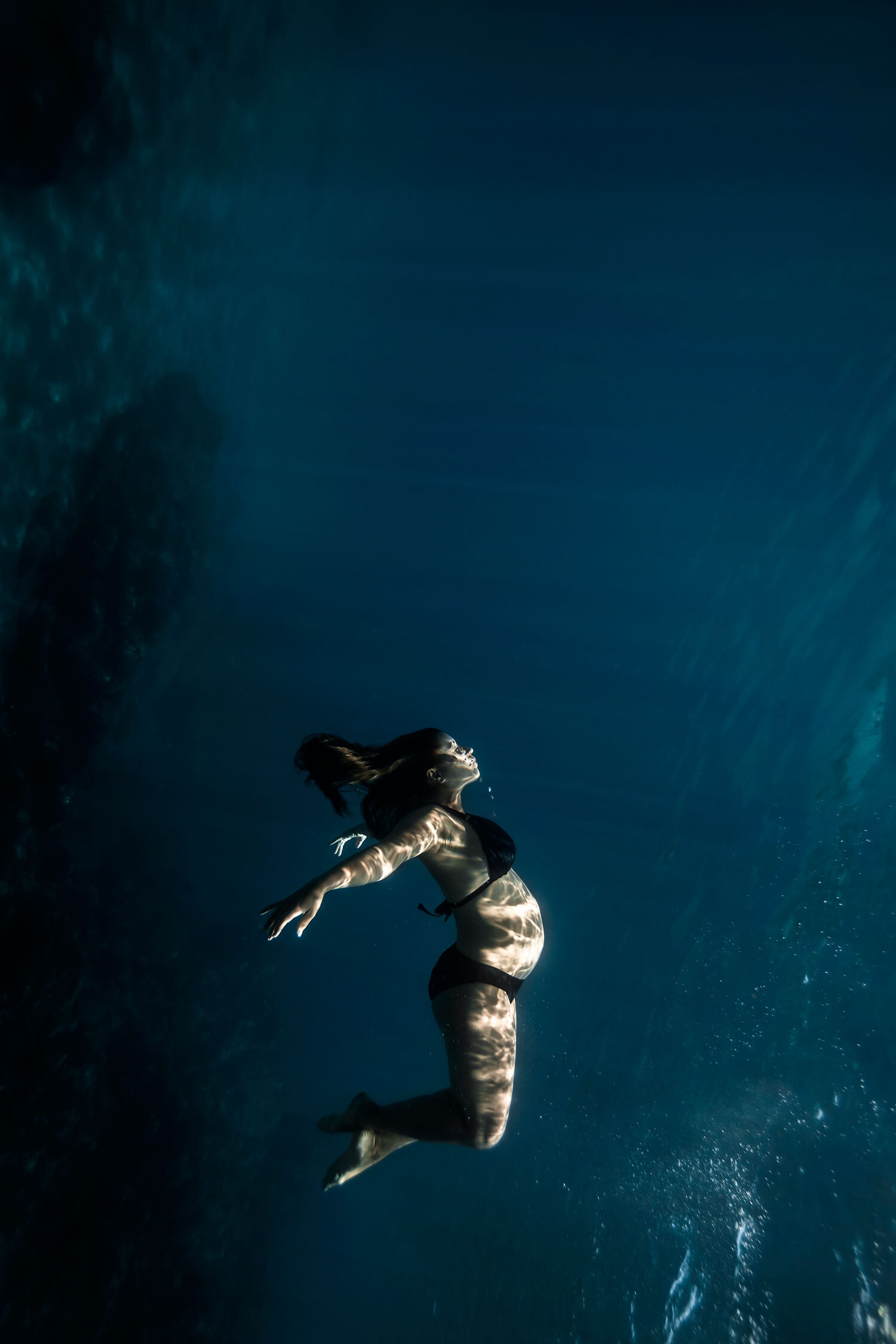 oahu-maui-underwater-maternity-photos-11.jpg