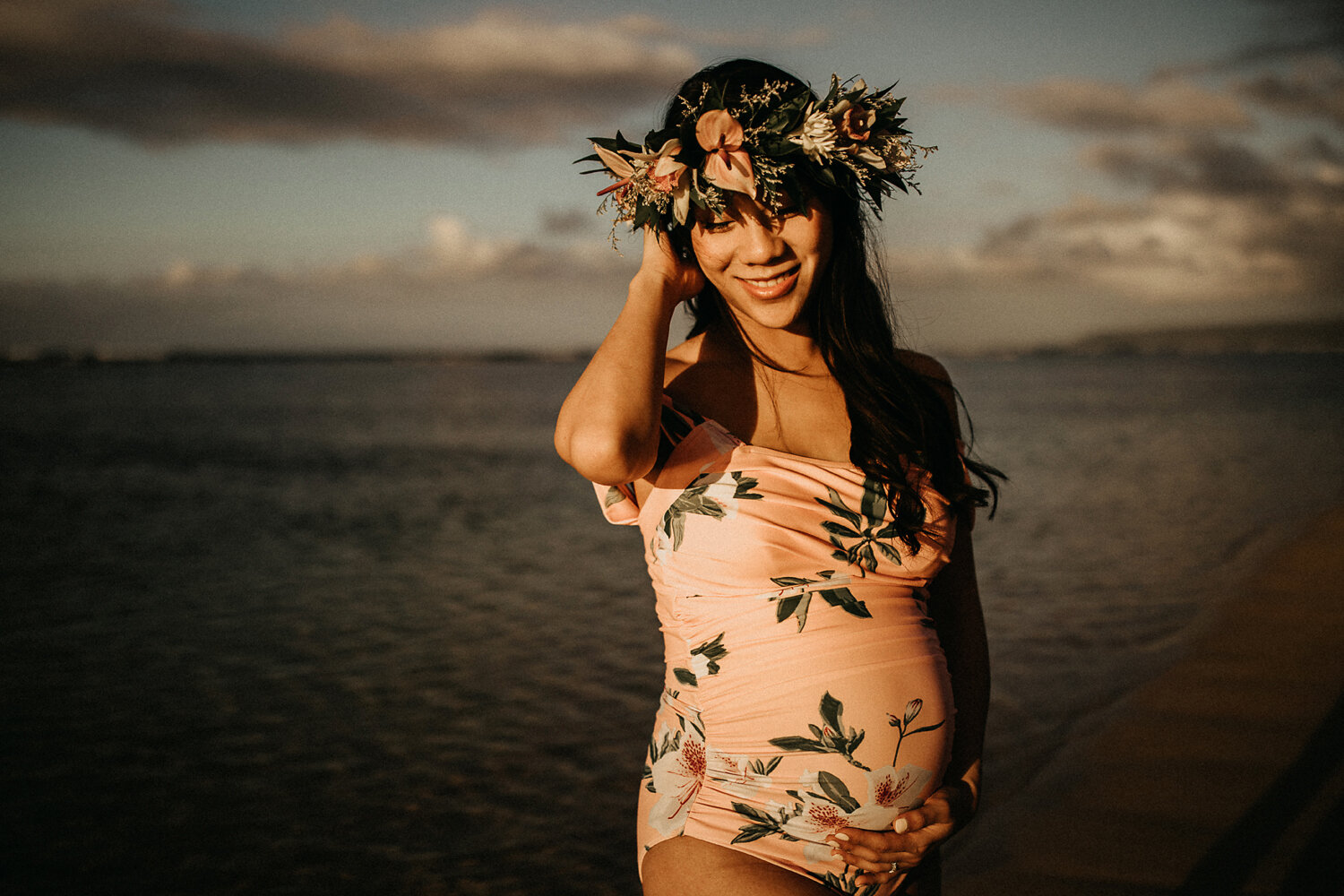 hawaii maternity photographer 11.jpg