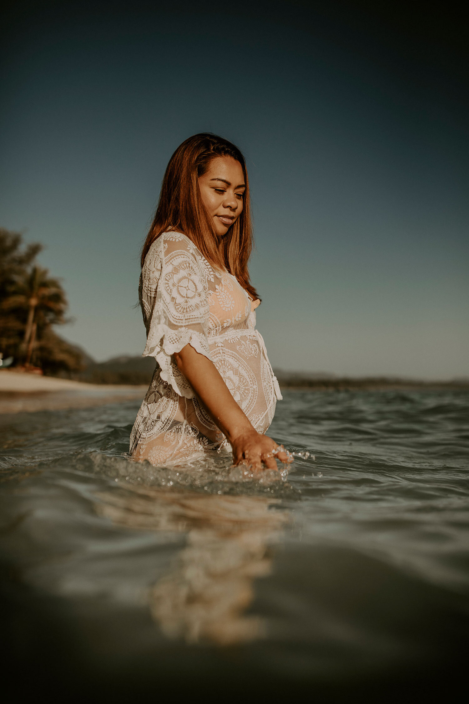 Oahu-Hawaii-Maternity-Photographer-30.jpg