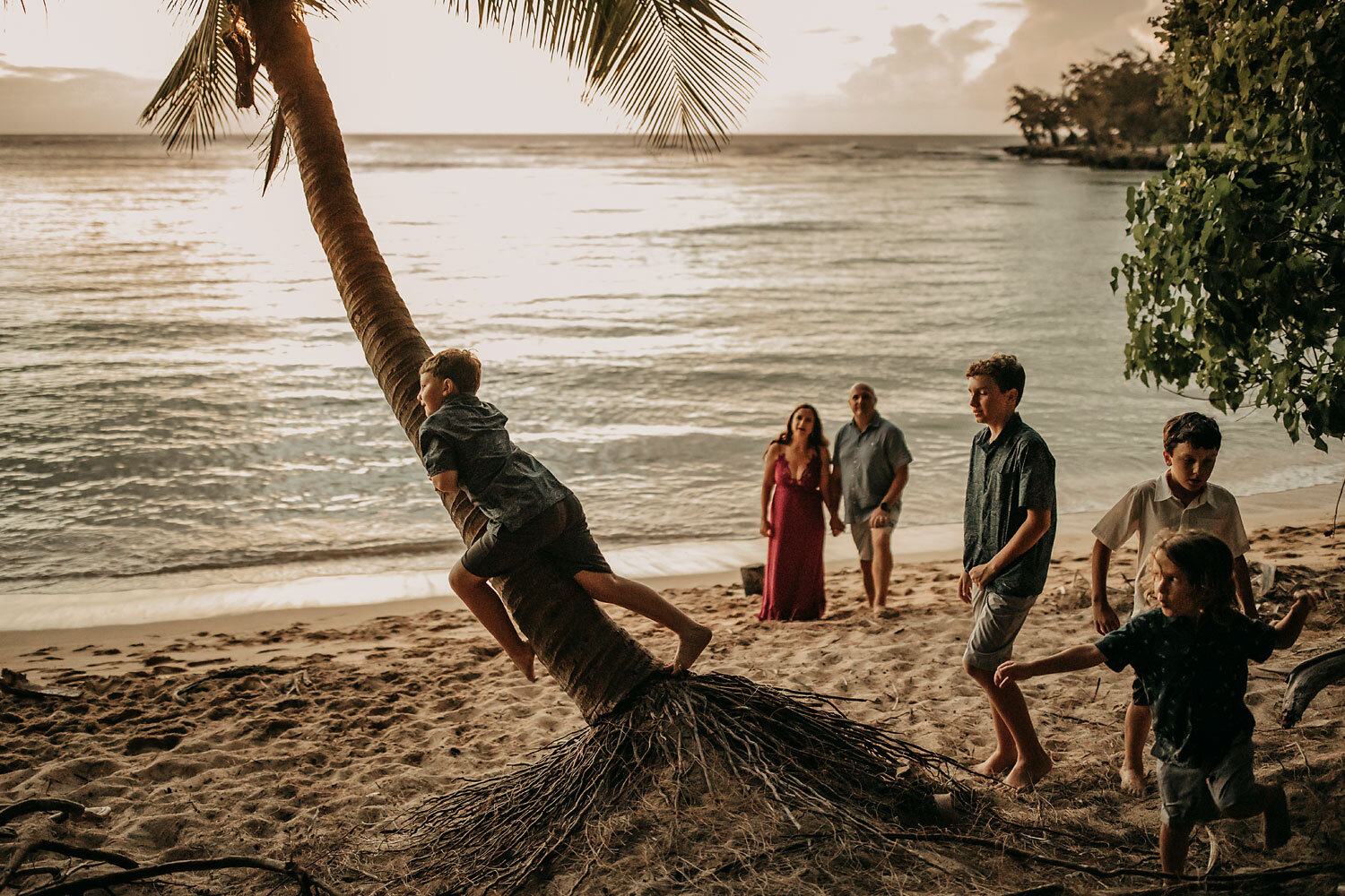 Oahu-North-Shore-Family-Photographer-09.jpg